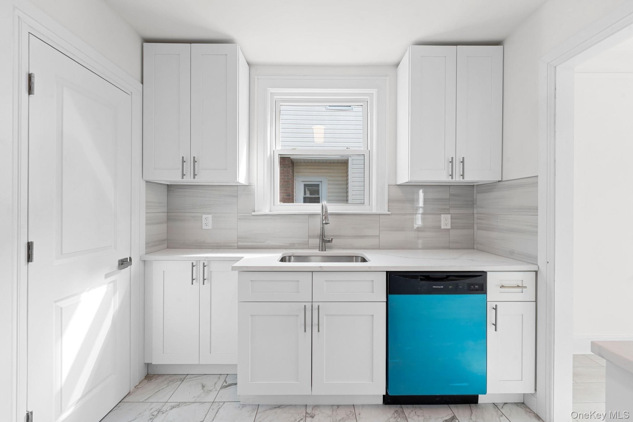 2 Fordham Place thumbnail 9