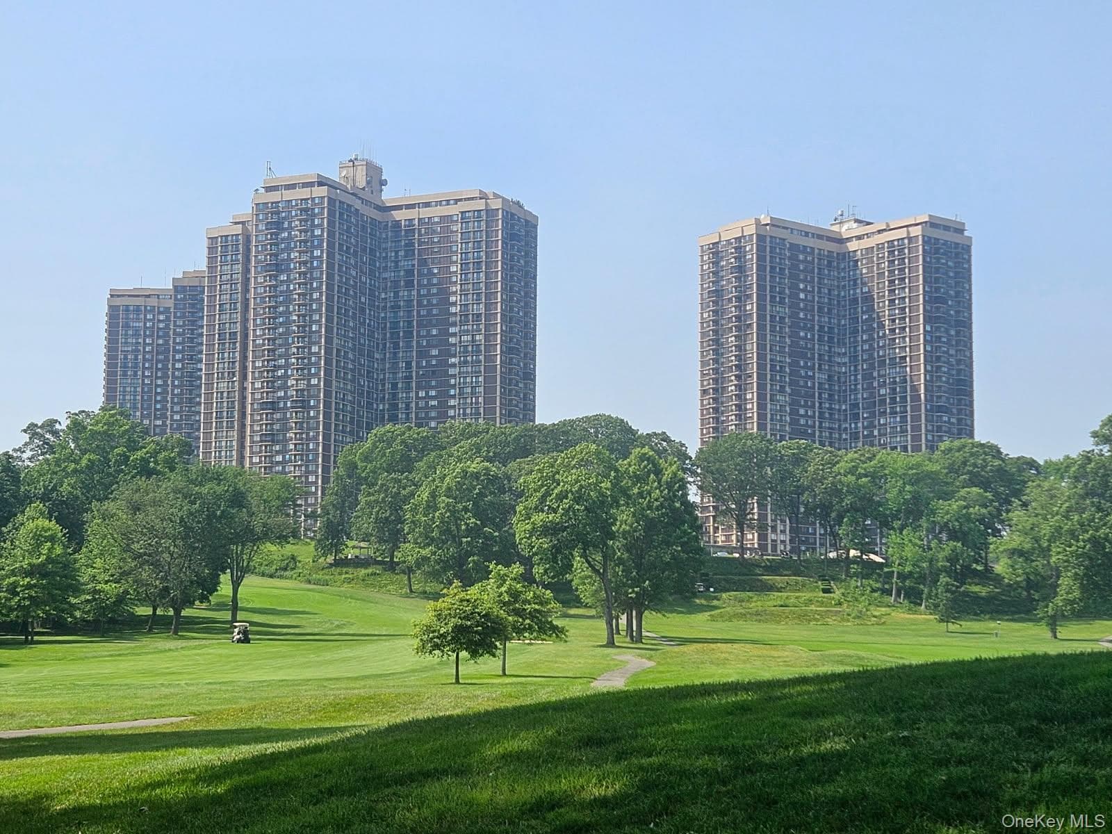27110 Grand Central Parkway Unit: 30C, Floral Park