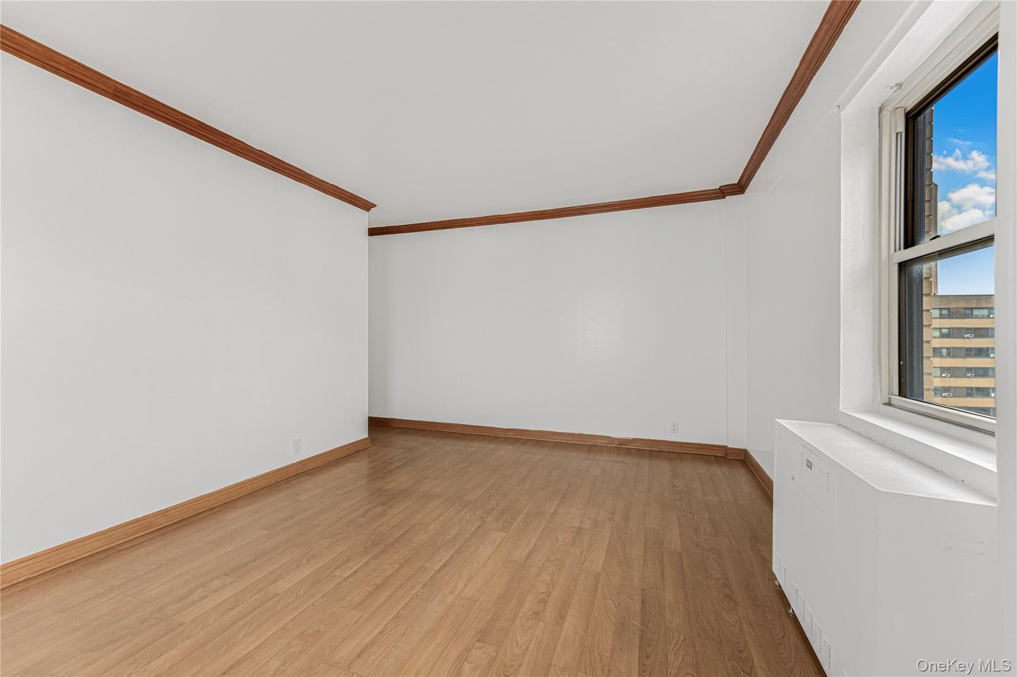 8 Fordham Oval Unit: 16B thumbnail 12