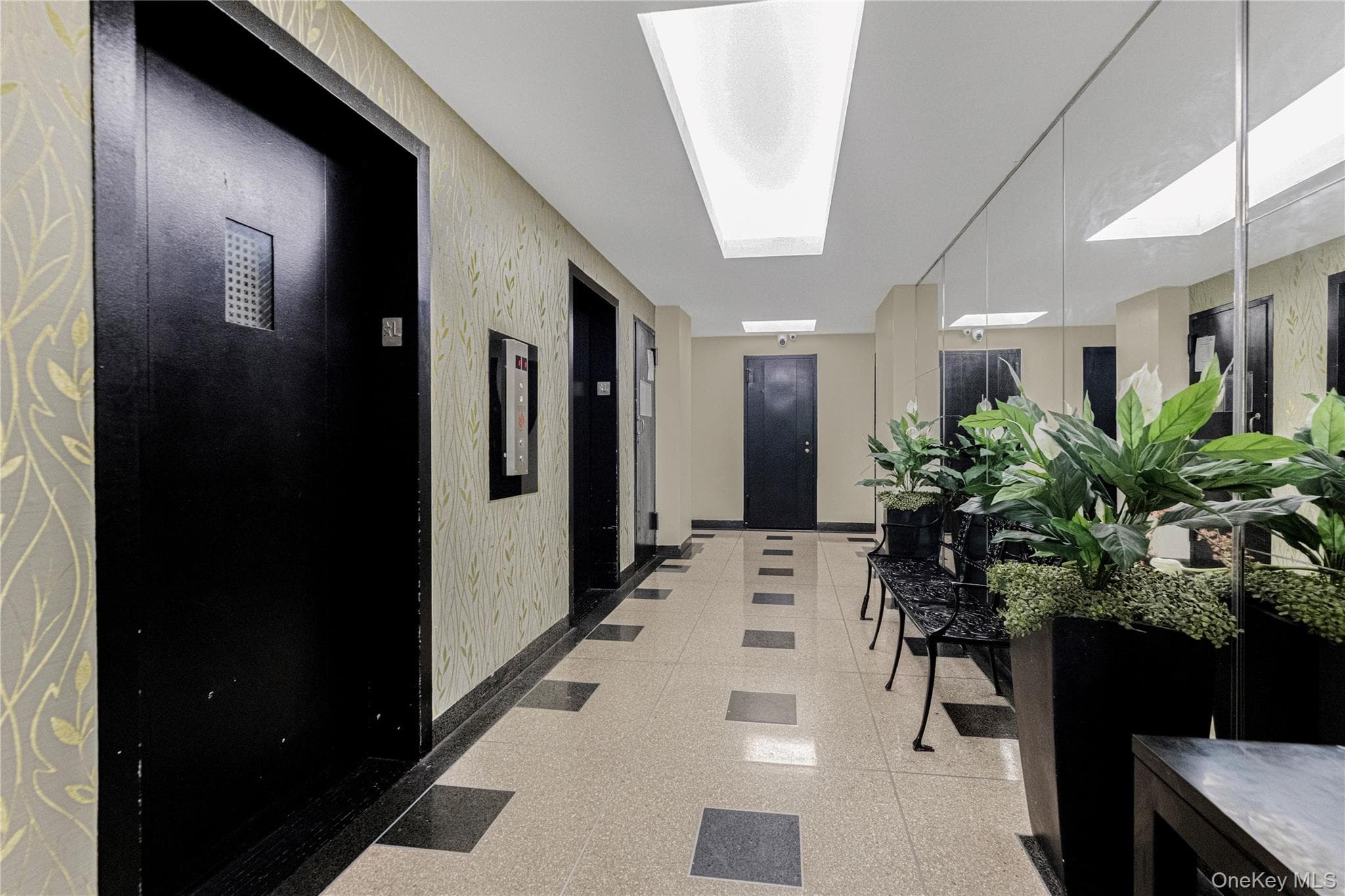 8 Fordham Oval Unit: 16B thumbnail 18