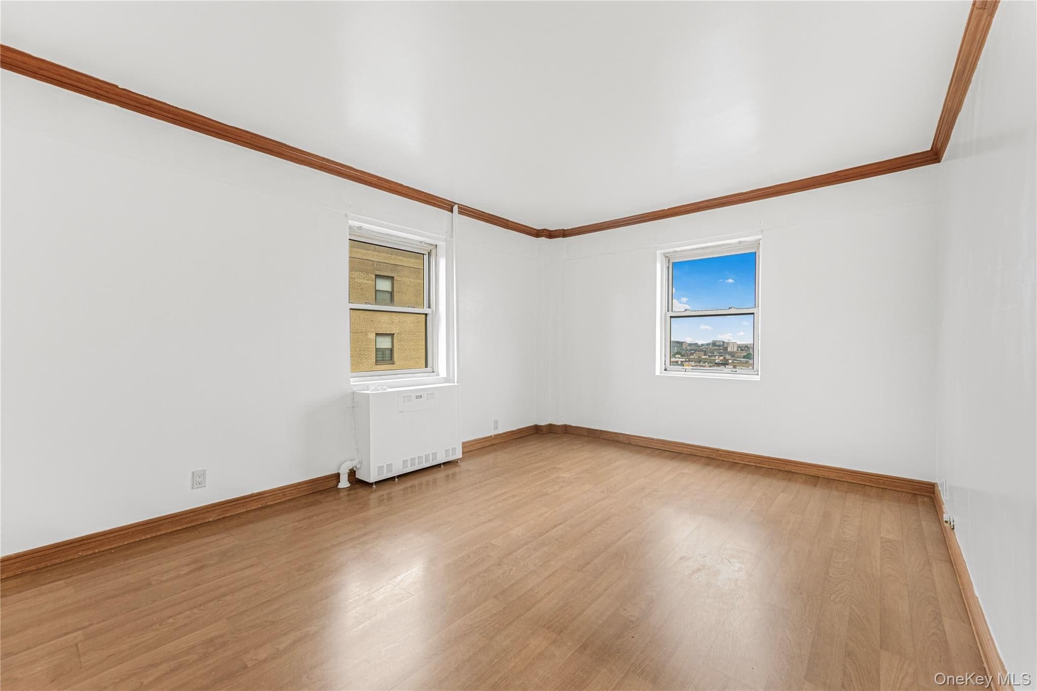 8 Fordham Oval Unit: 16B thumbnail 13