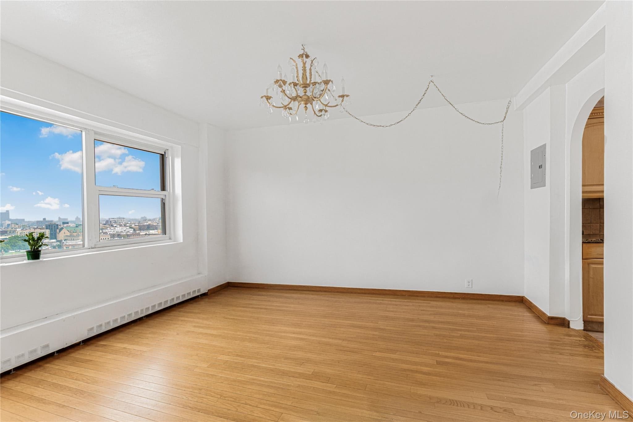 8 Fordham Oval Unit: 16B thumbnail 5