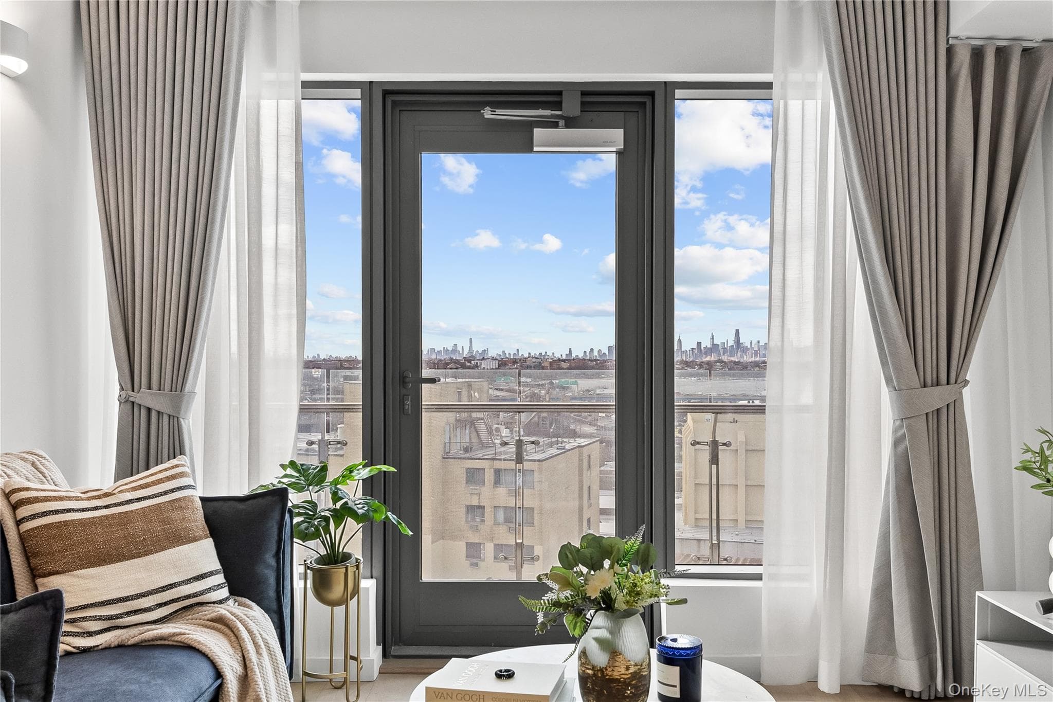 33-71 Prince Street Unit: 14H thumbnail 4