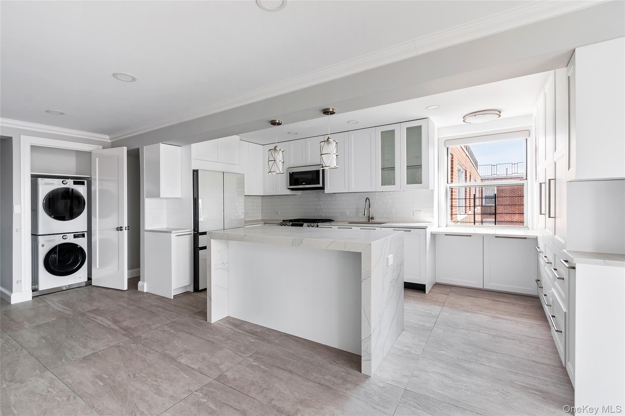 3755 Henry Hudson Parkway Unit: 14A thumbnail 8