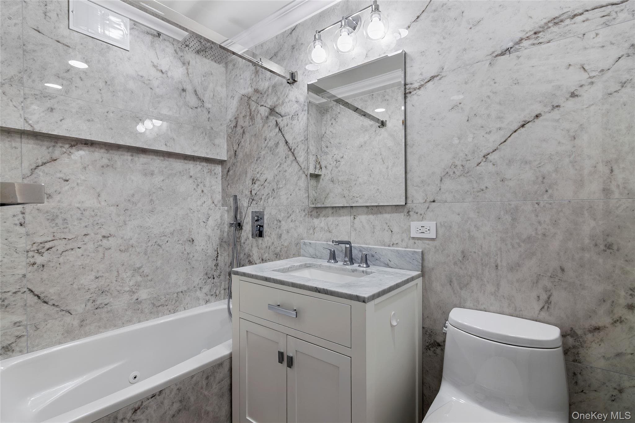 3755 Henry Hudson Parkway Unit: 14A thumbnail 14