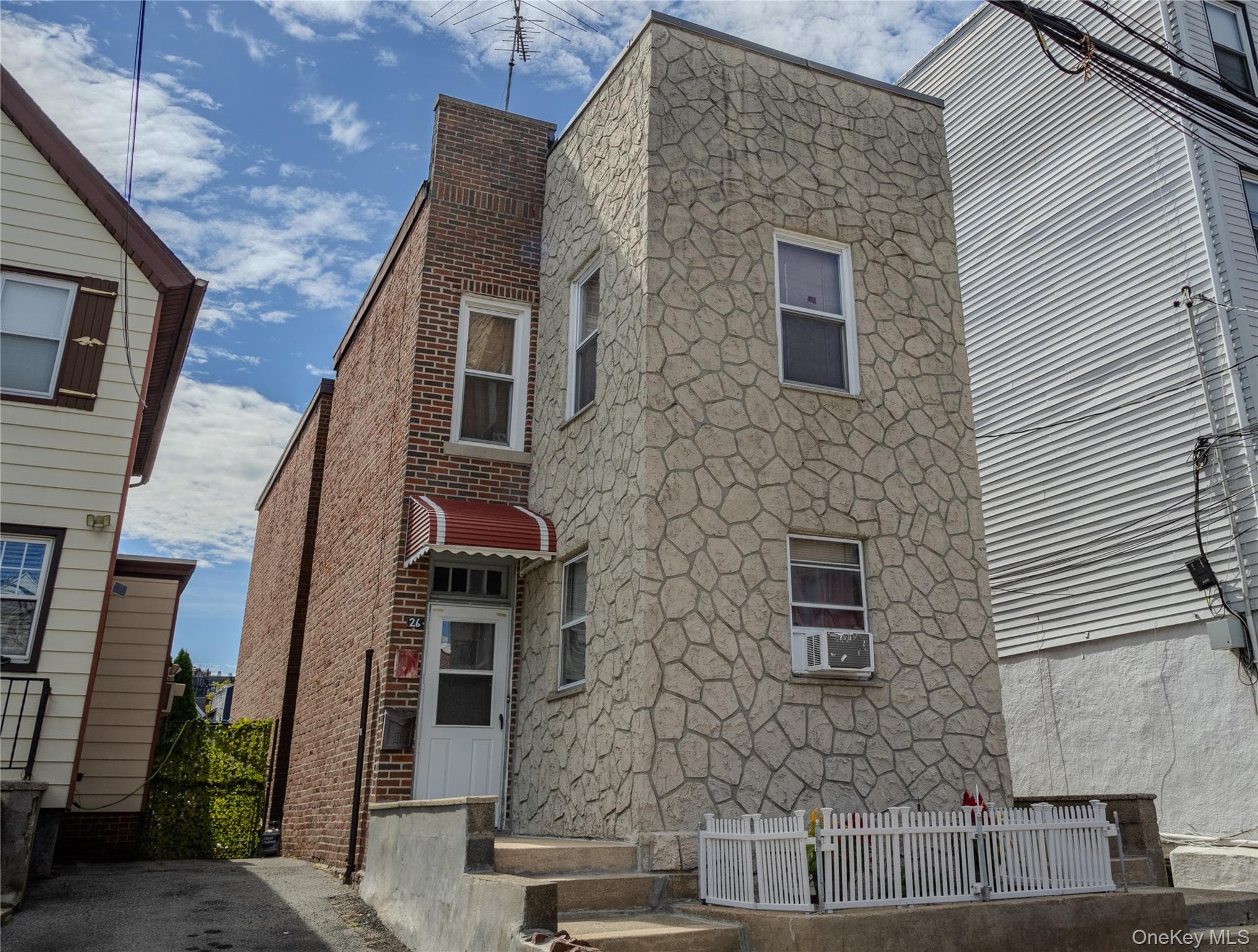 26 Villa Avenue thumbnail 2