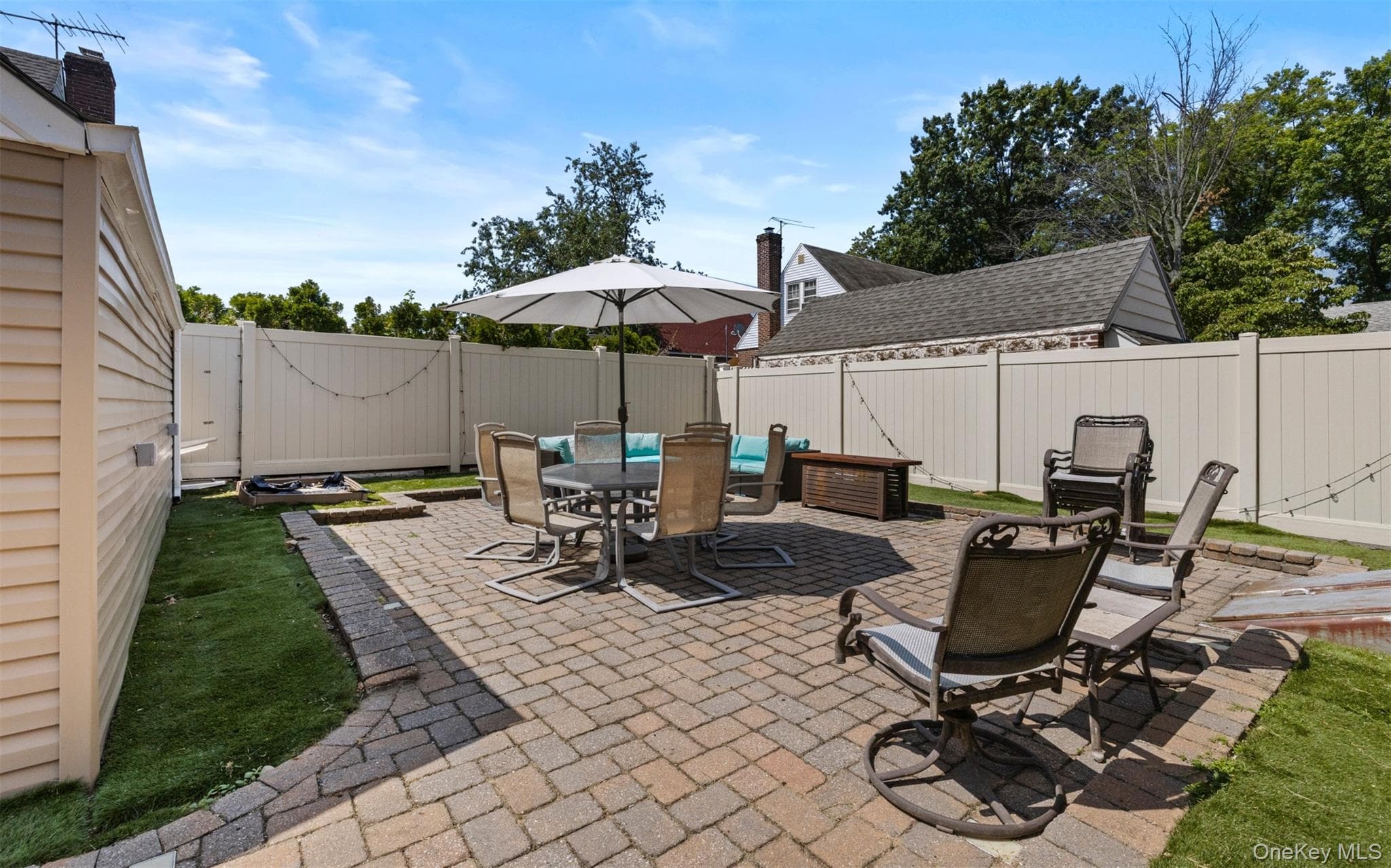 47 Alden Avenue thumbnail 24