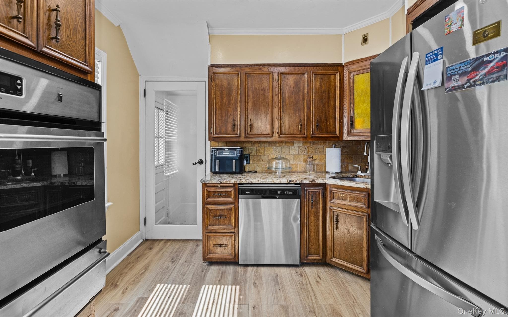 47 Alden Avenue thumbnail 5