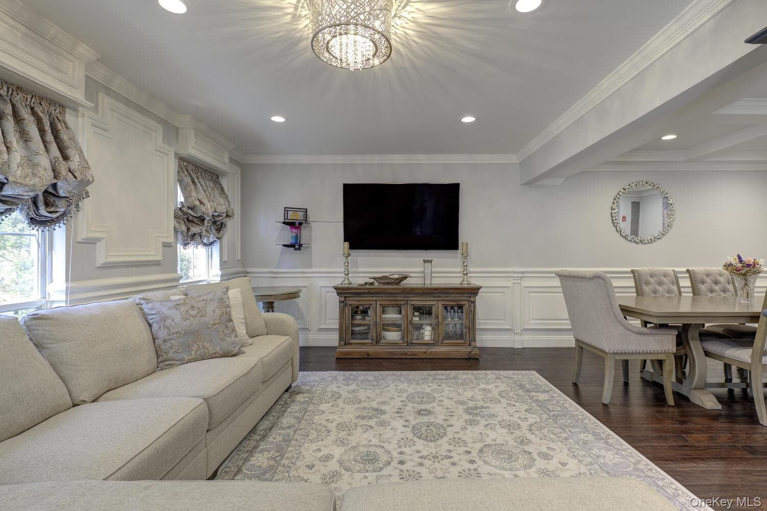 2 Woodtree Drive thumbnail 5