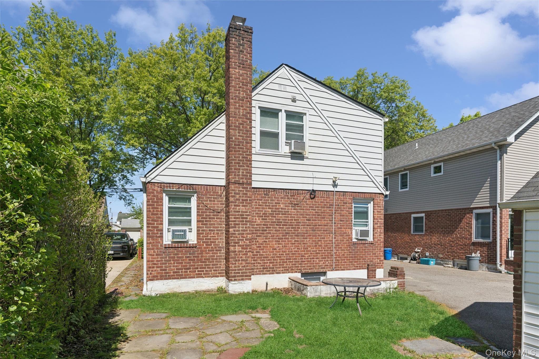 163 Beech Street thumbnail 25