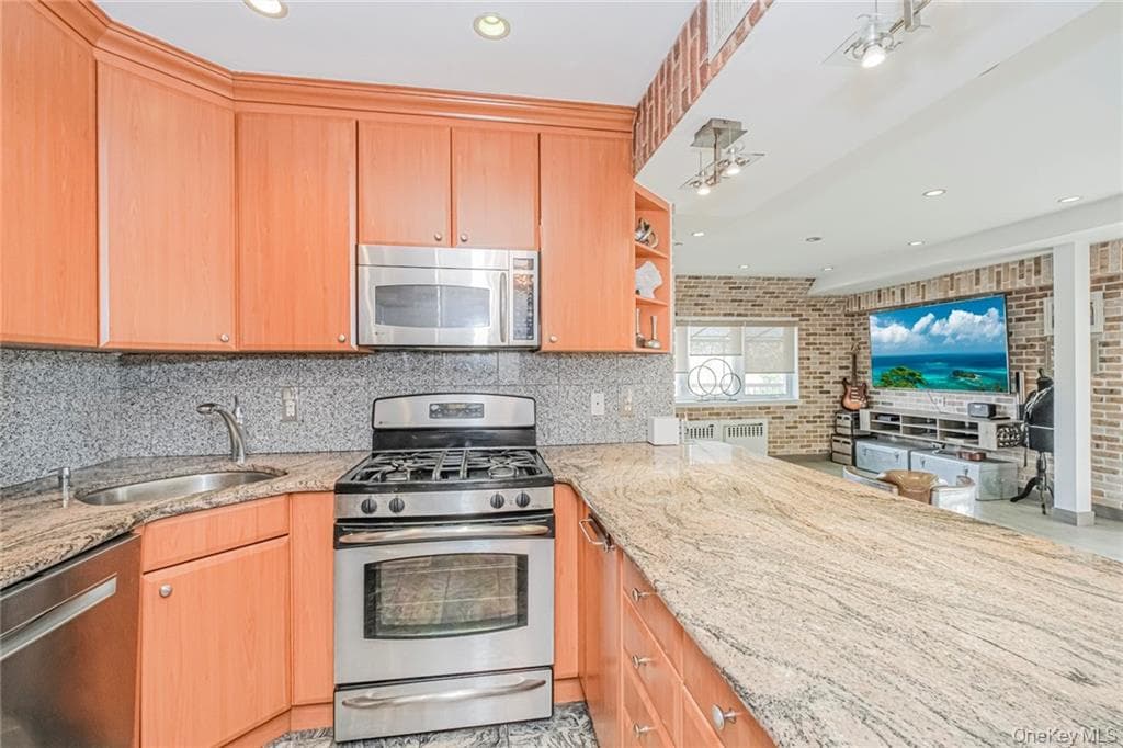 3567 Shore Parkway Unit: H4A thumbnail 9