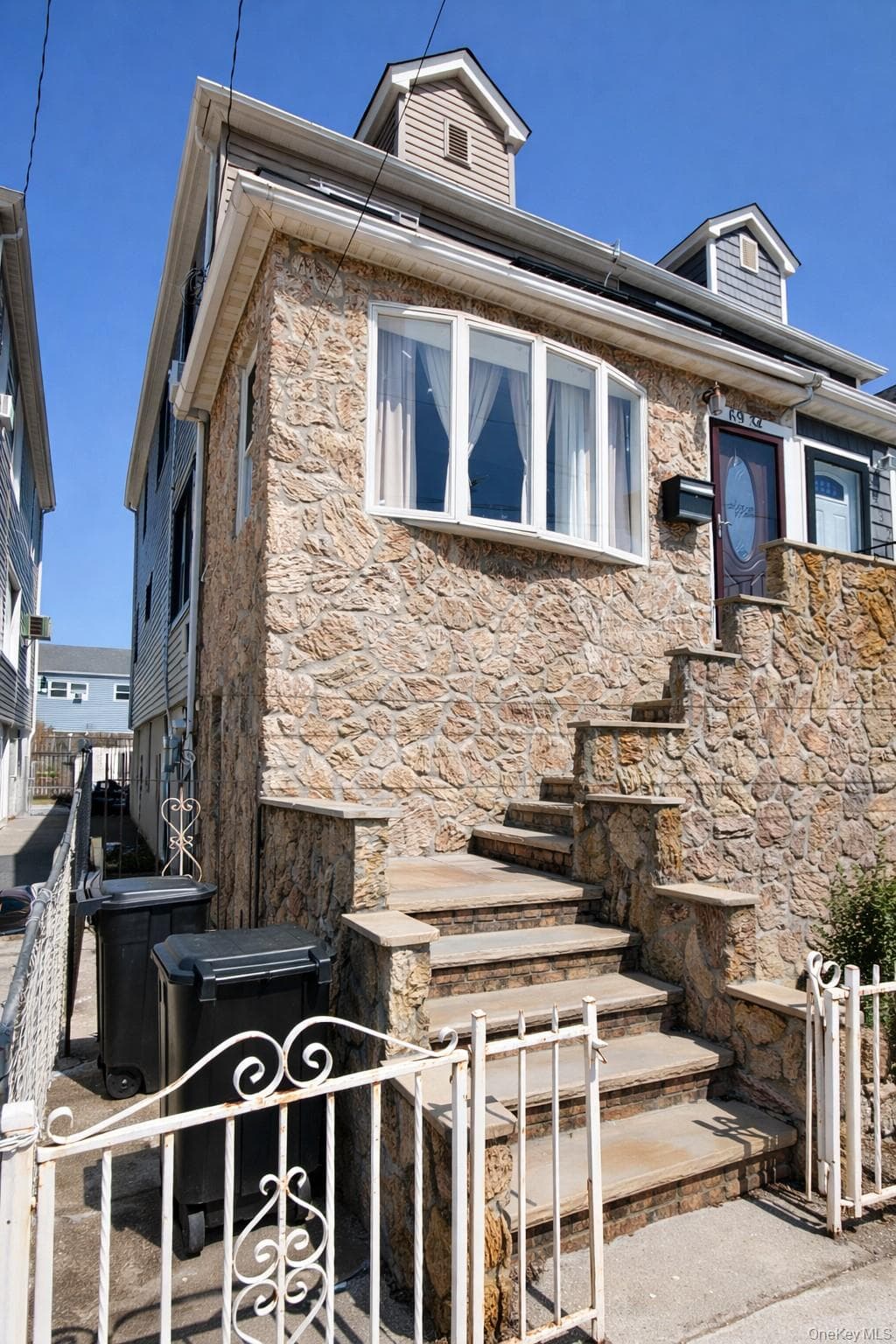 6934 Almeda Avenue thumbnail 2