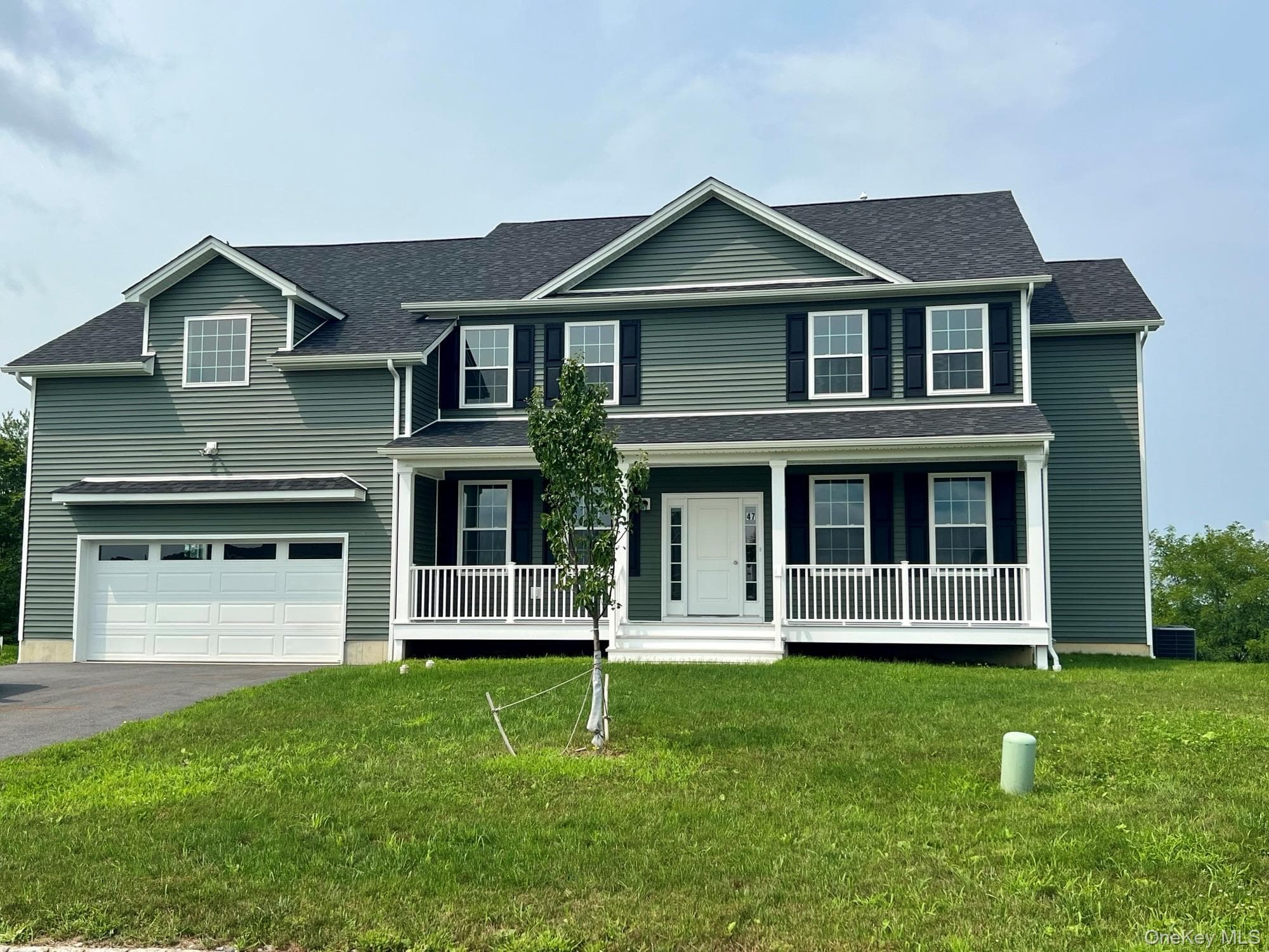 47 Dartmouth Drive photo 1