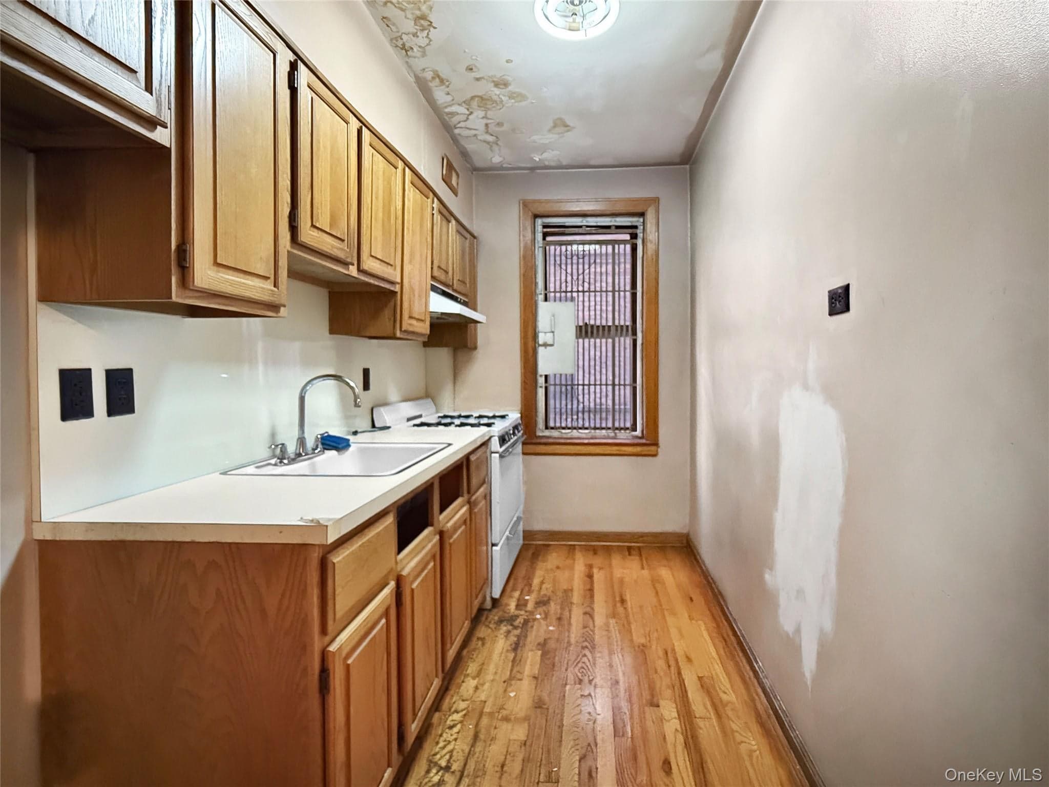 495 E 178th Street Unit: 1E thumbnail 14