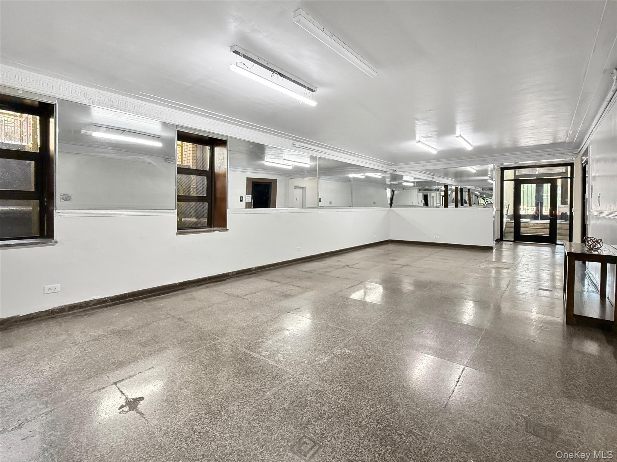 495 E 178th Street Unit: 1E thumbnail 5