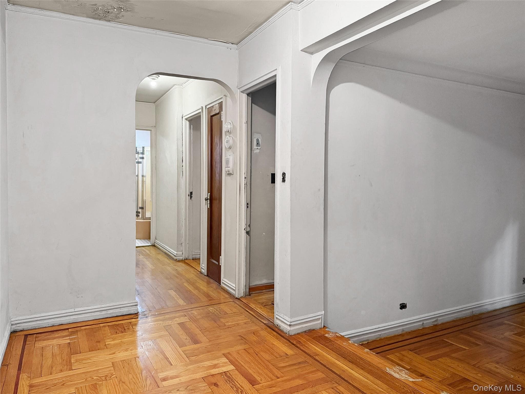 495 E 178th Street Unit: 1E thumbnail 6