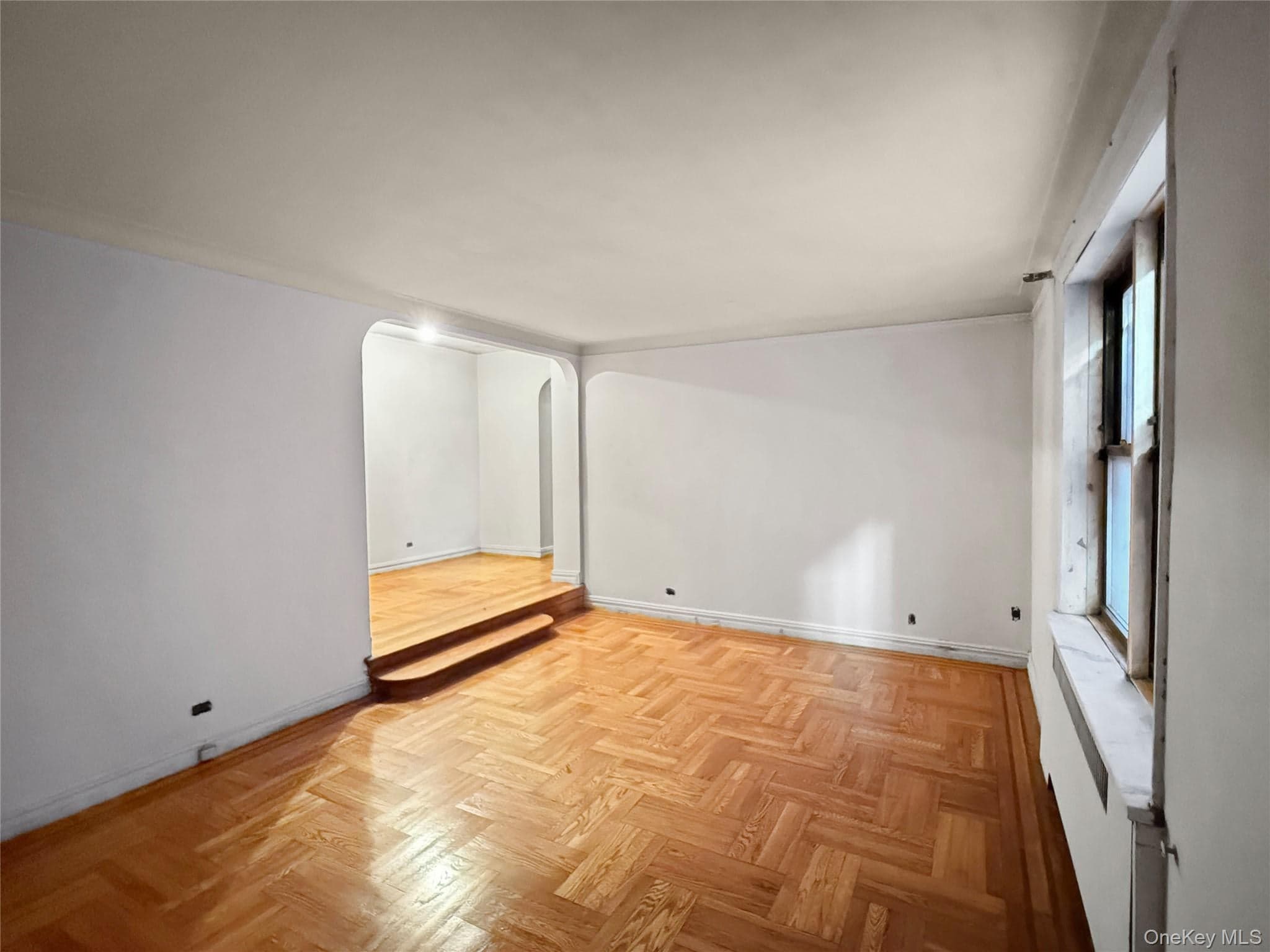 495 E 178th Street Unit: 1E thumbnail 10