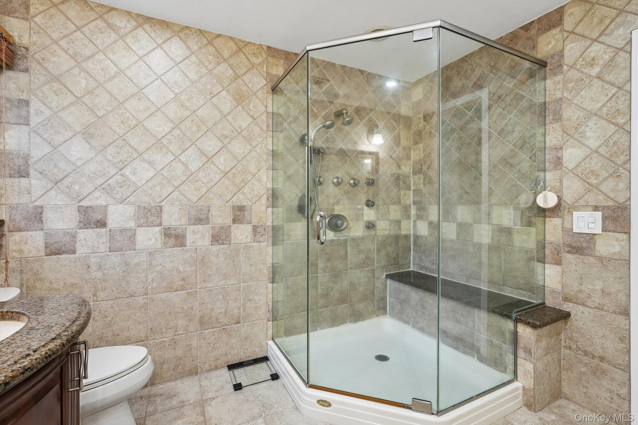 7 Edgebrook Court thumbnail 36