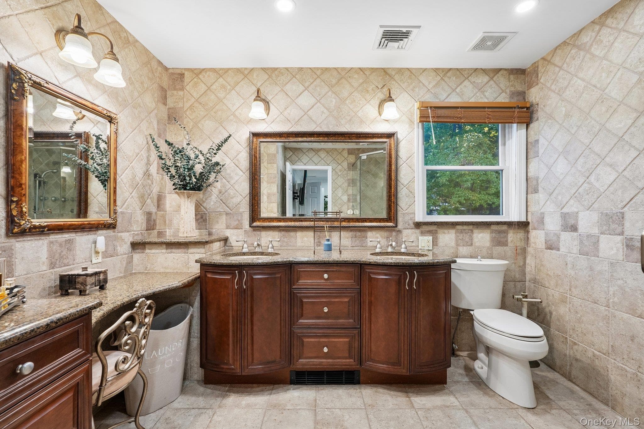 7 Edgebrook Court thumbnail 34