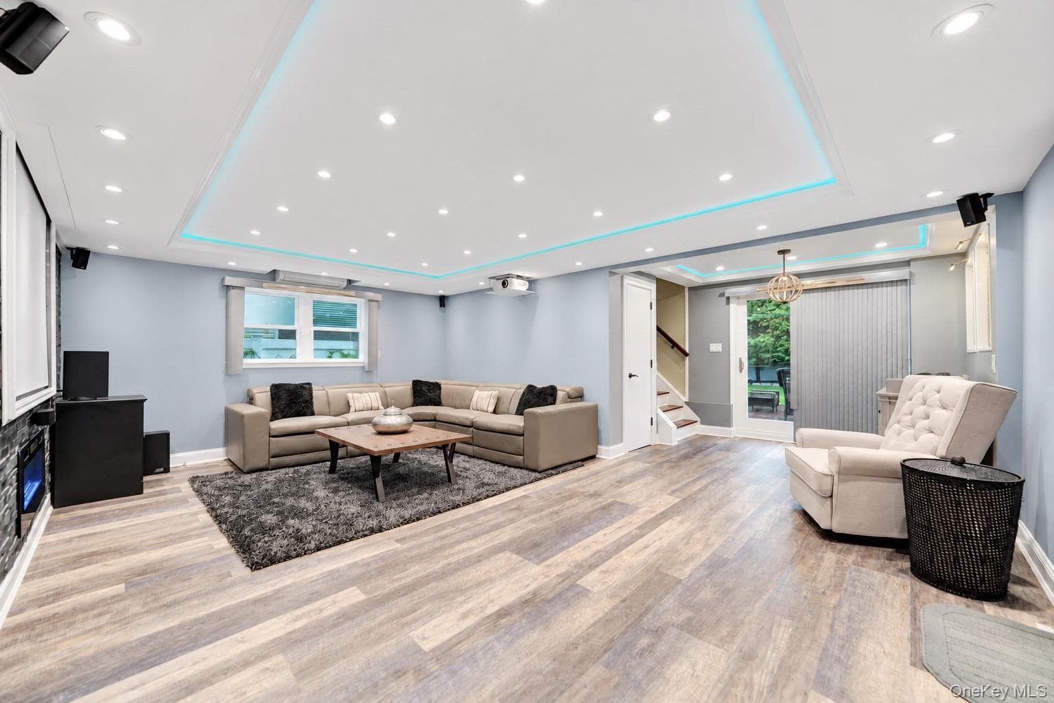 928 N Fletcher Avenue thumbnail 4