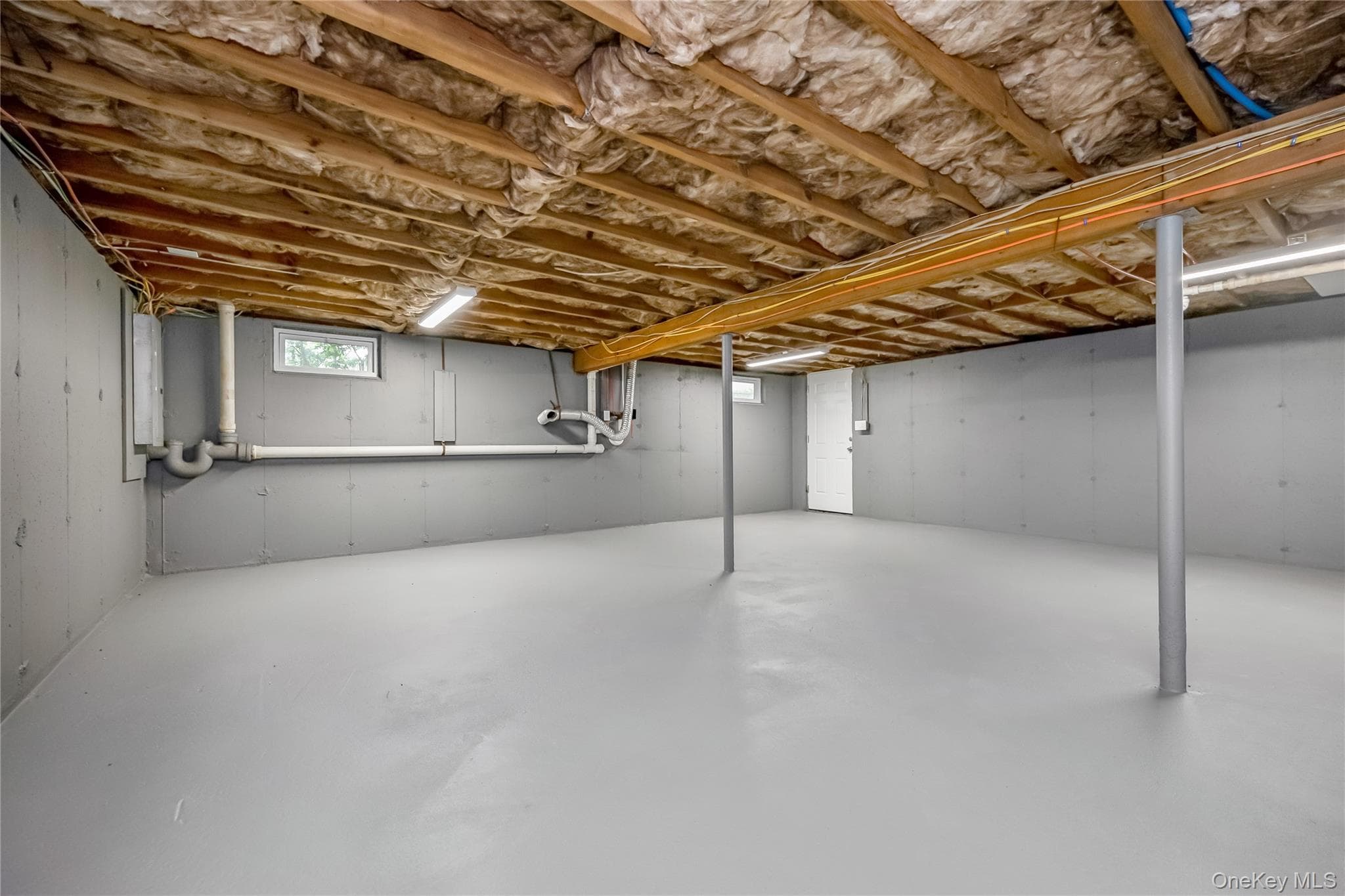 1182 E 3rd Avenue thumbnail 19