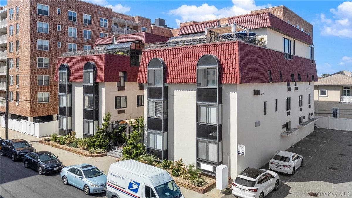425 Shore Road Unit: 2D thumbnail 24