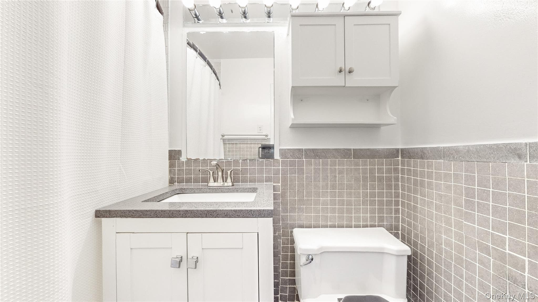 61-20 Grand Central Parkway Pkwy Unit: A704 thumbnail 11