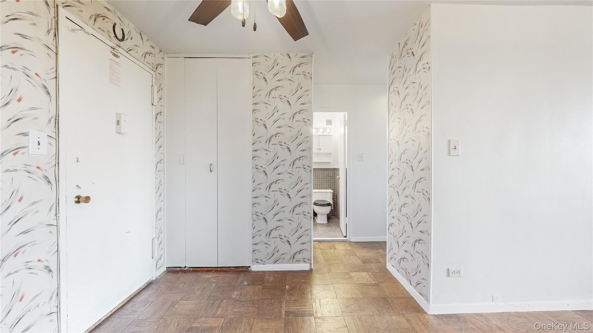 61-20 Grand Central Parkway Pkwy Unit: A704 thumbnail 5