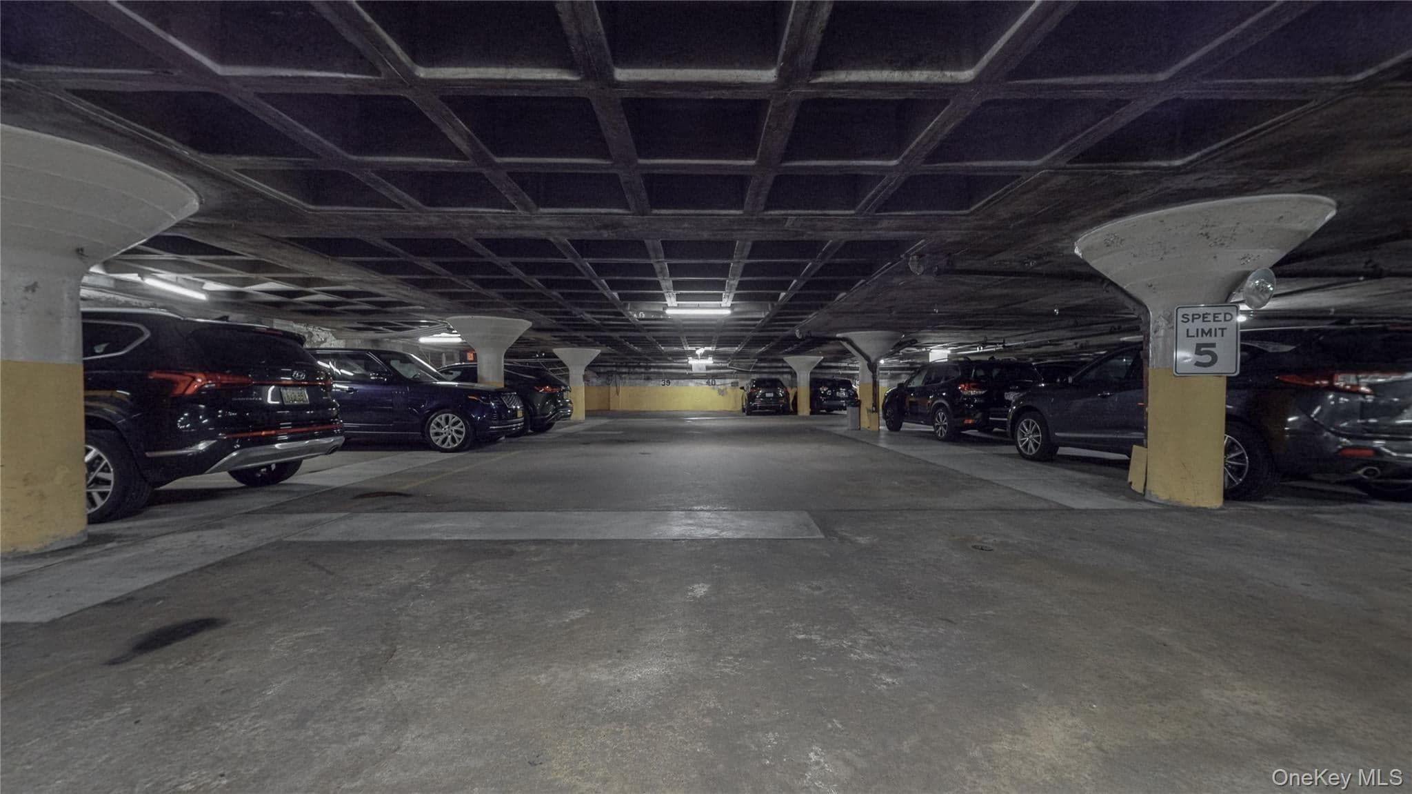 61-20 Grand Central Parkway Pkwy Unit: A704 thumbnail 15