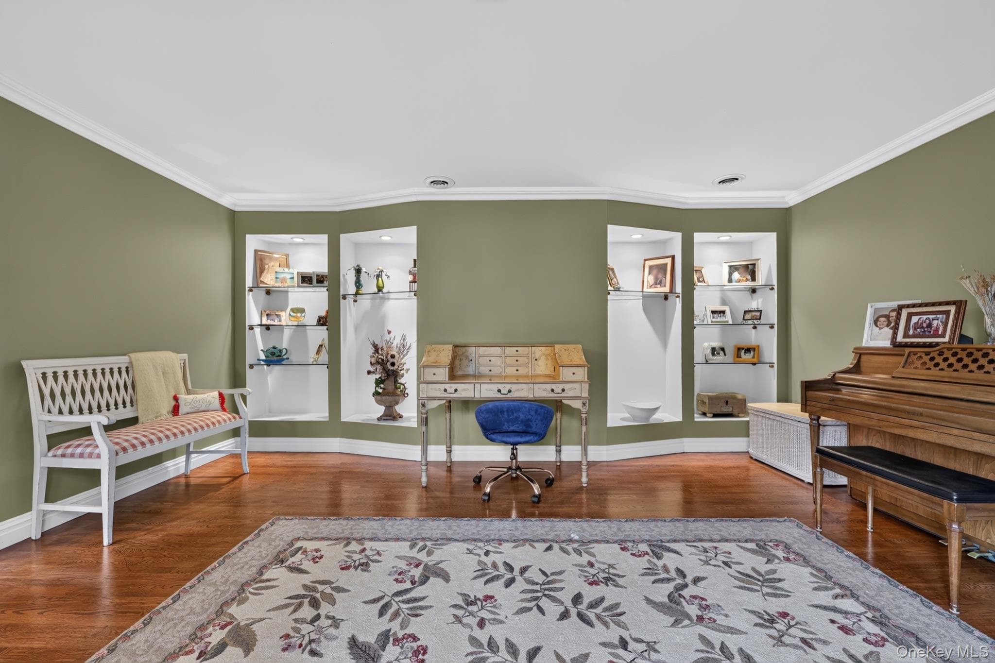 14 Lowell Drive thumbnail 6