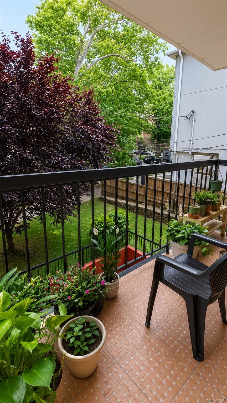 18016 Wexford Terrace Unit: 2B thumbnail 8