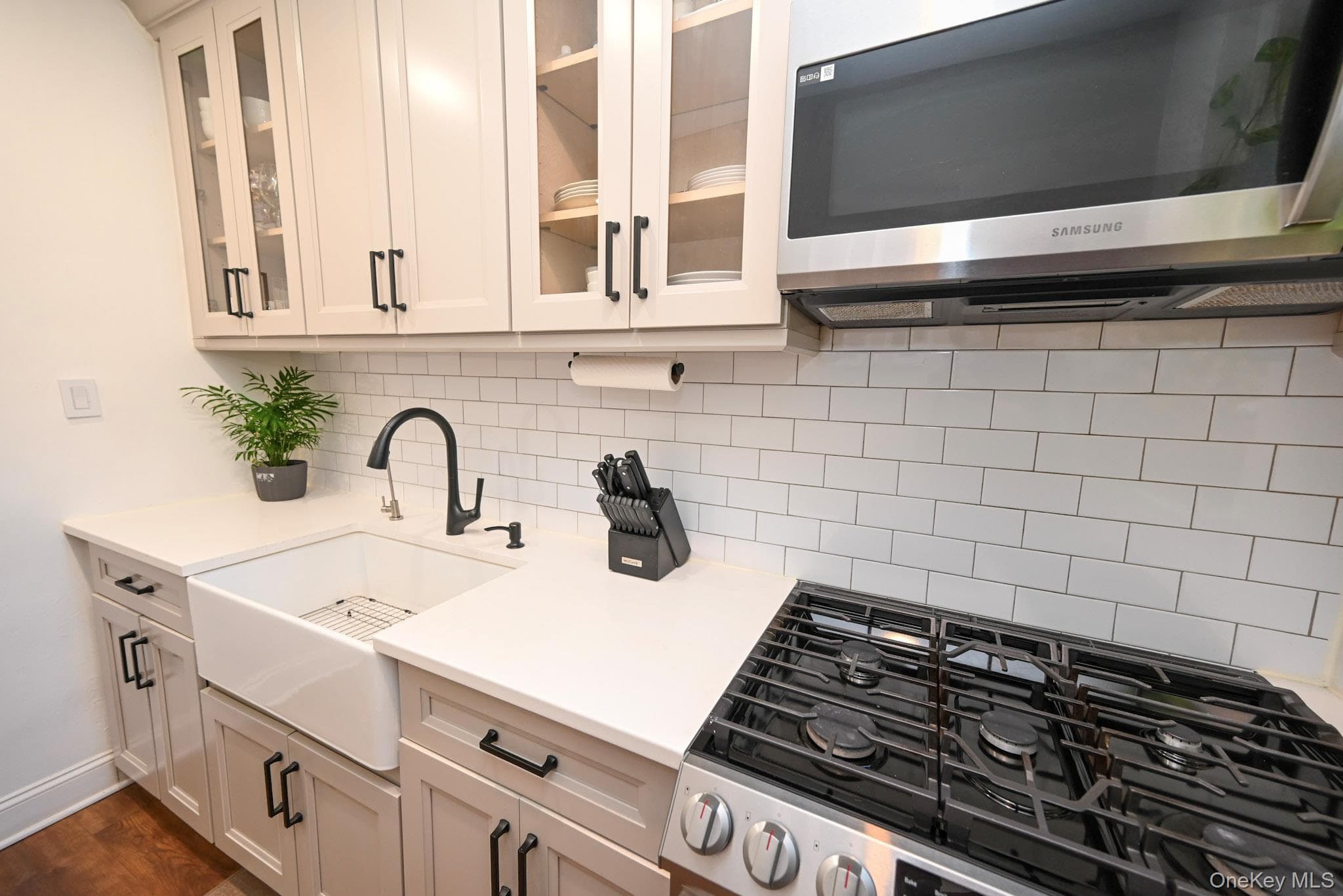 112-25 34th Avenue Unit: 3A thumbnail 19