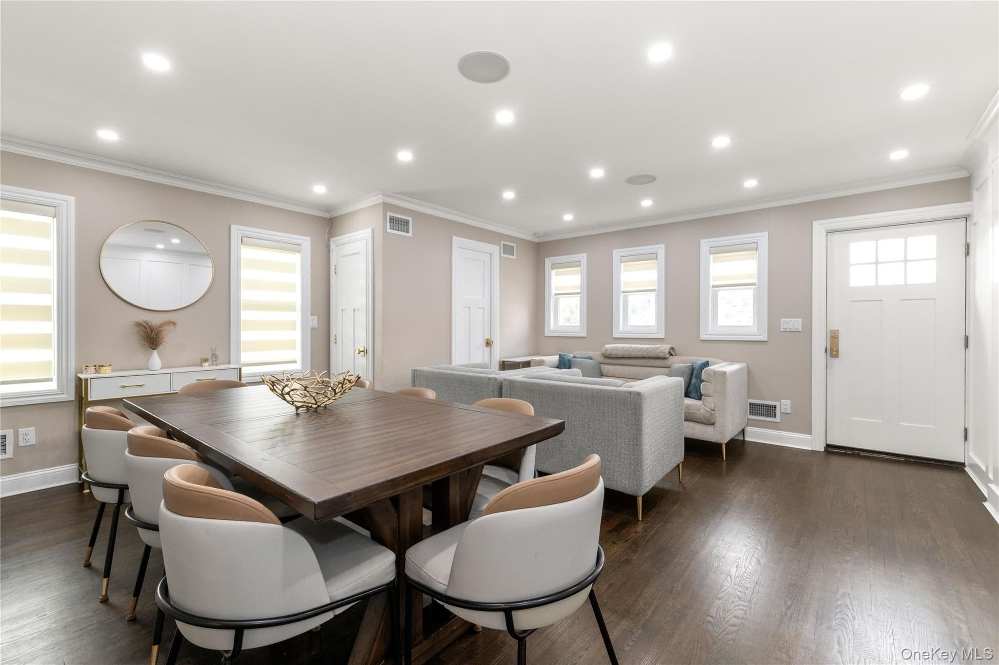 1666 Seagirt Boulevard thumbnail 4