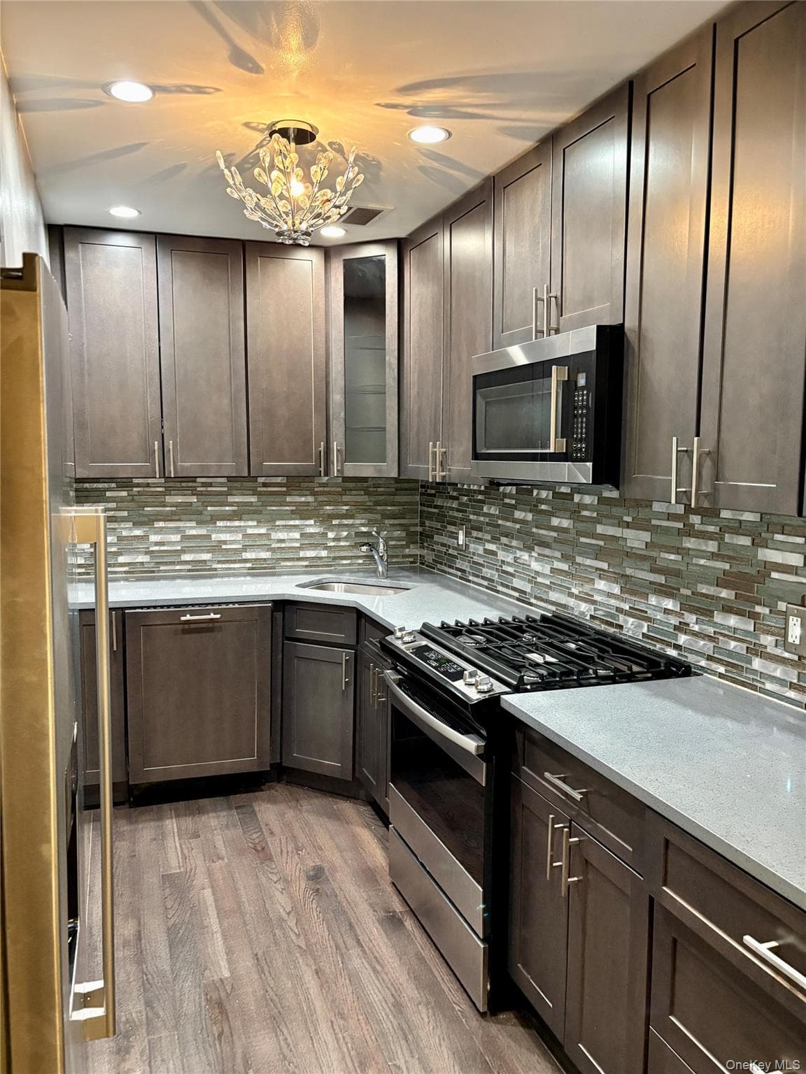 756 Macdonough Street Unit: E1 thumbnail 9