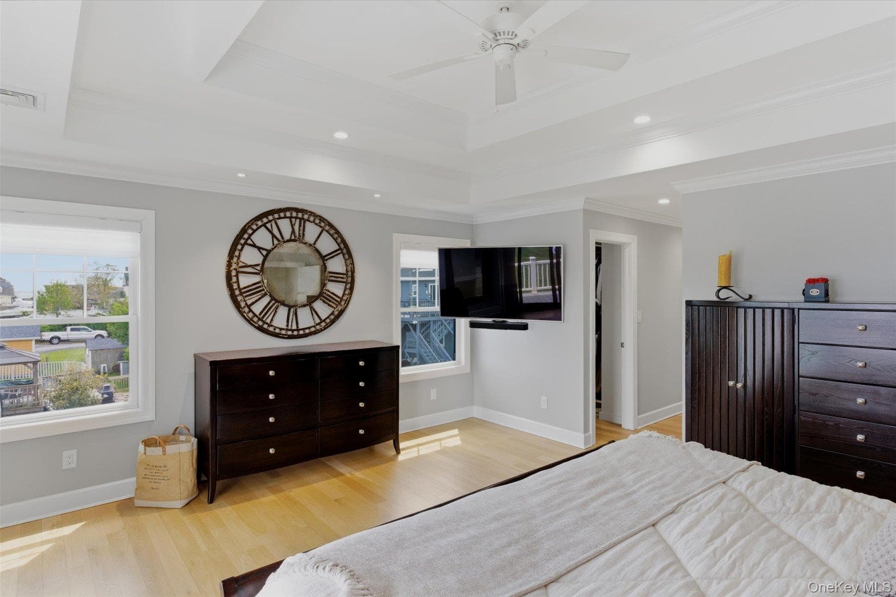 240 Clocks Boulevard thumbnail 22