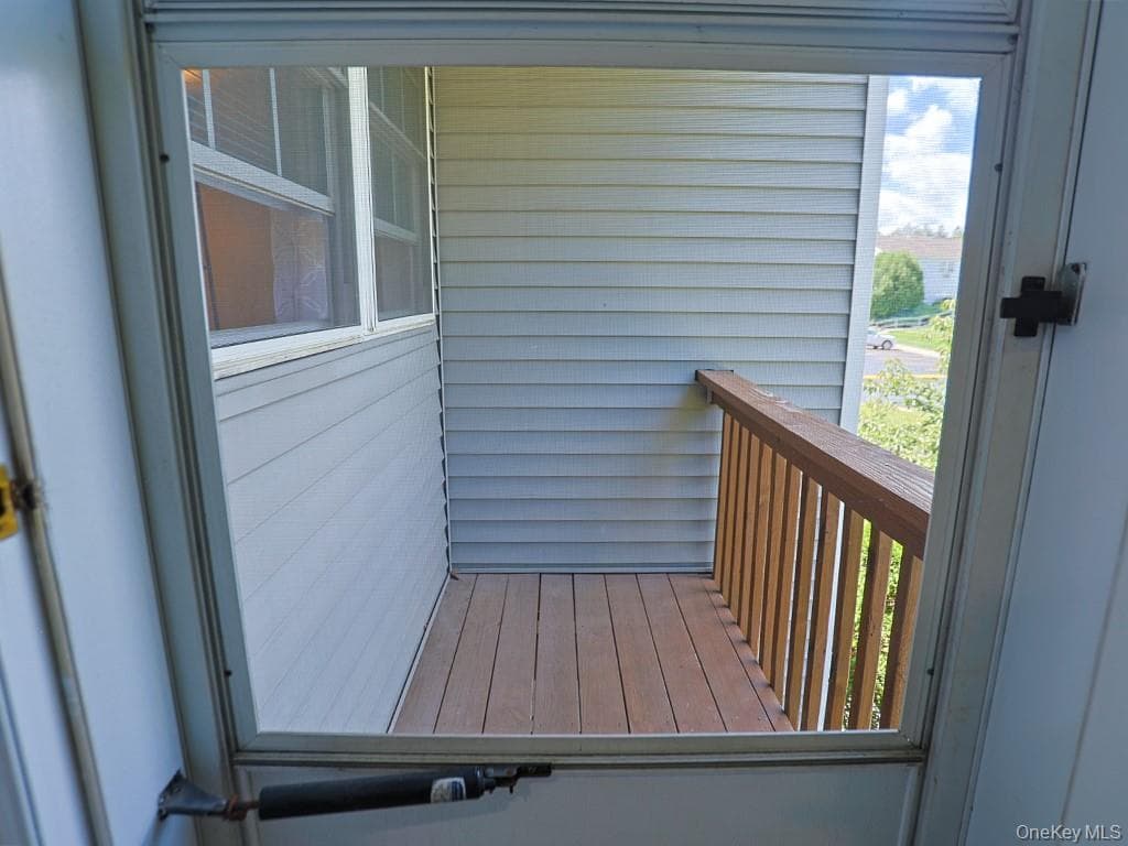 65 Jimal Drive thumbnail 17