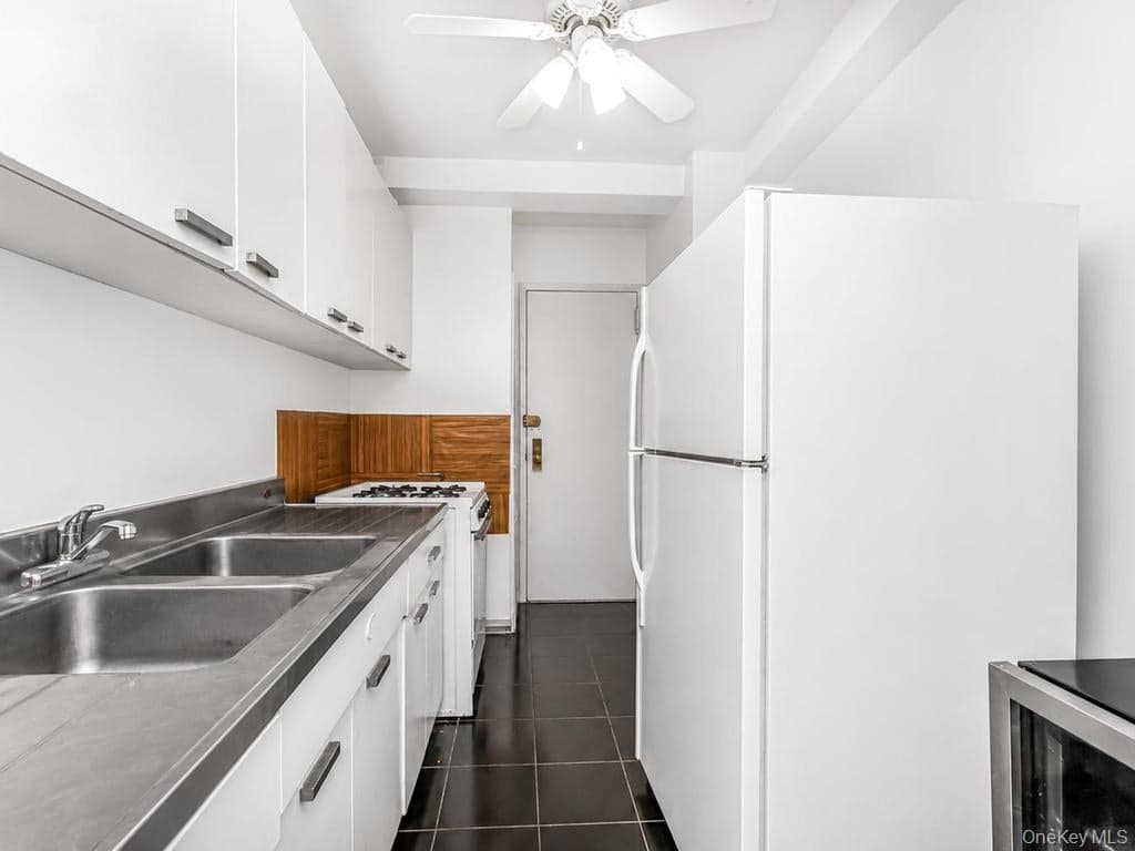 6 Fordham Hill Oval Unit: 10F thumbnail 11