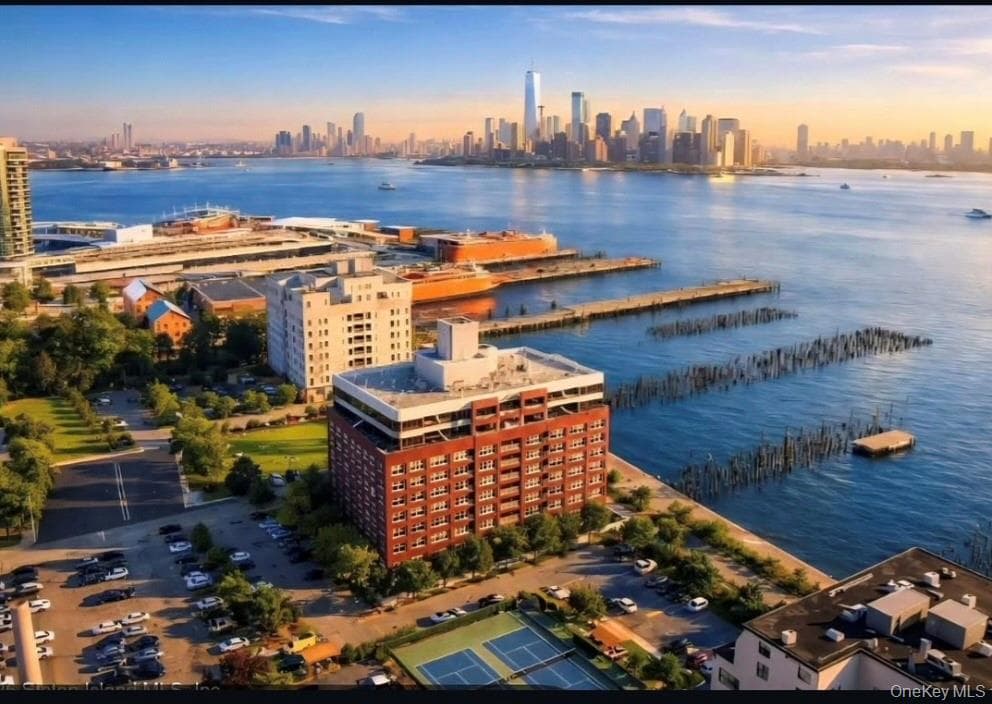 80 Bay Street Landing LNDG Unit: 6E thumbnail 19