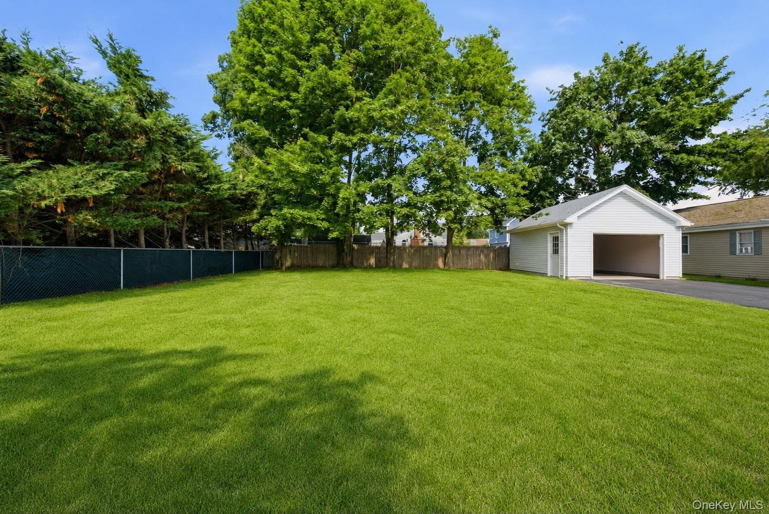 136 Udall Road thumbnail 32