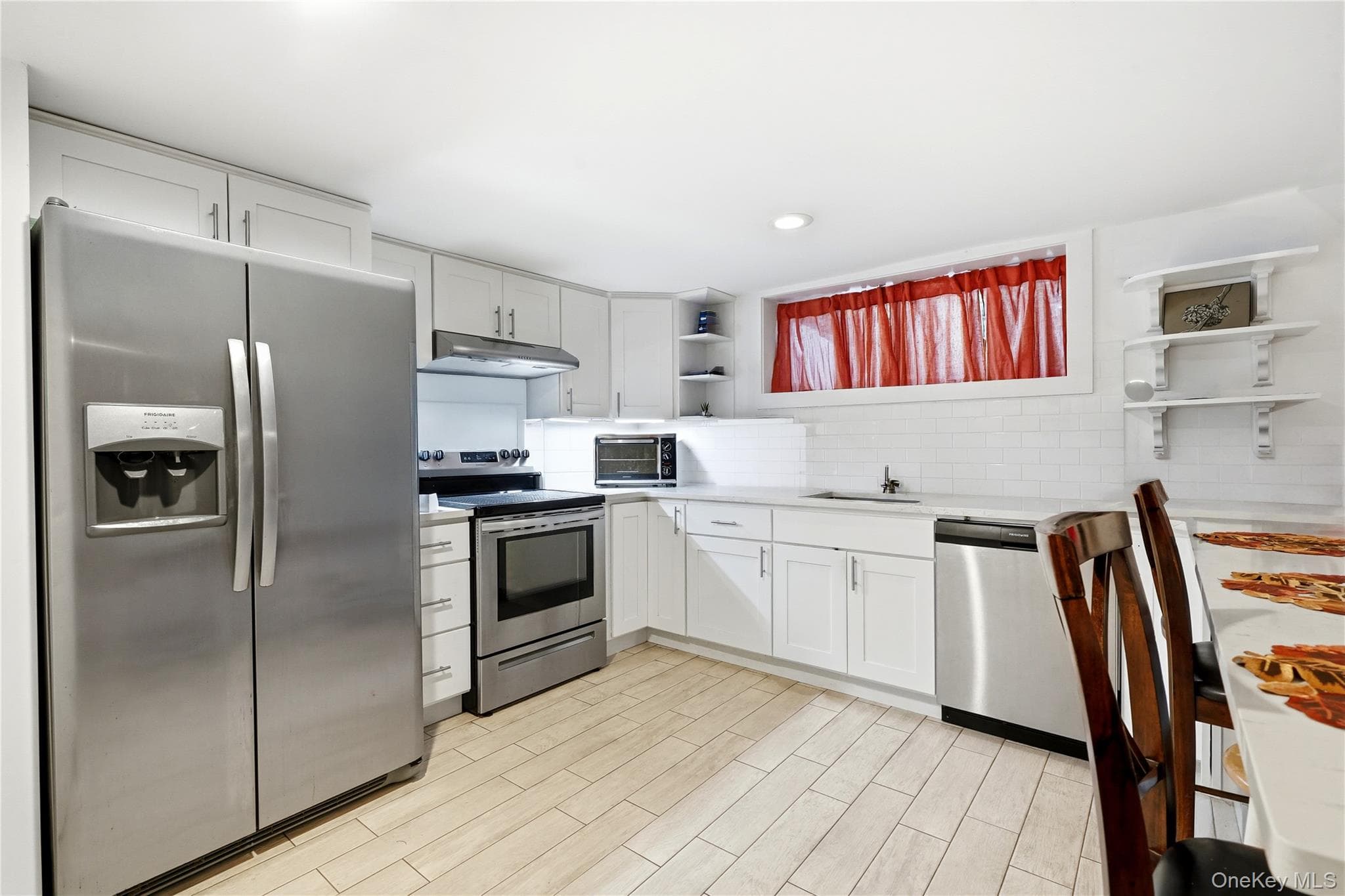 165 Berkshire Drive thumbnail 24