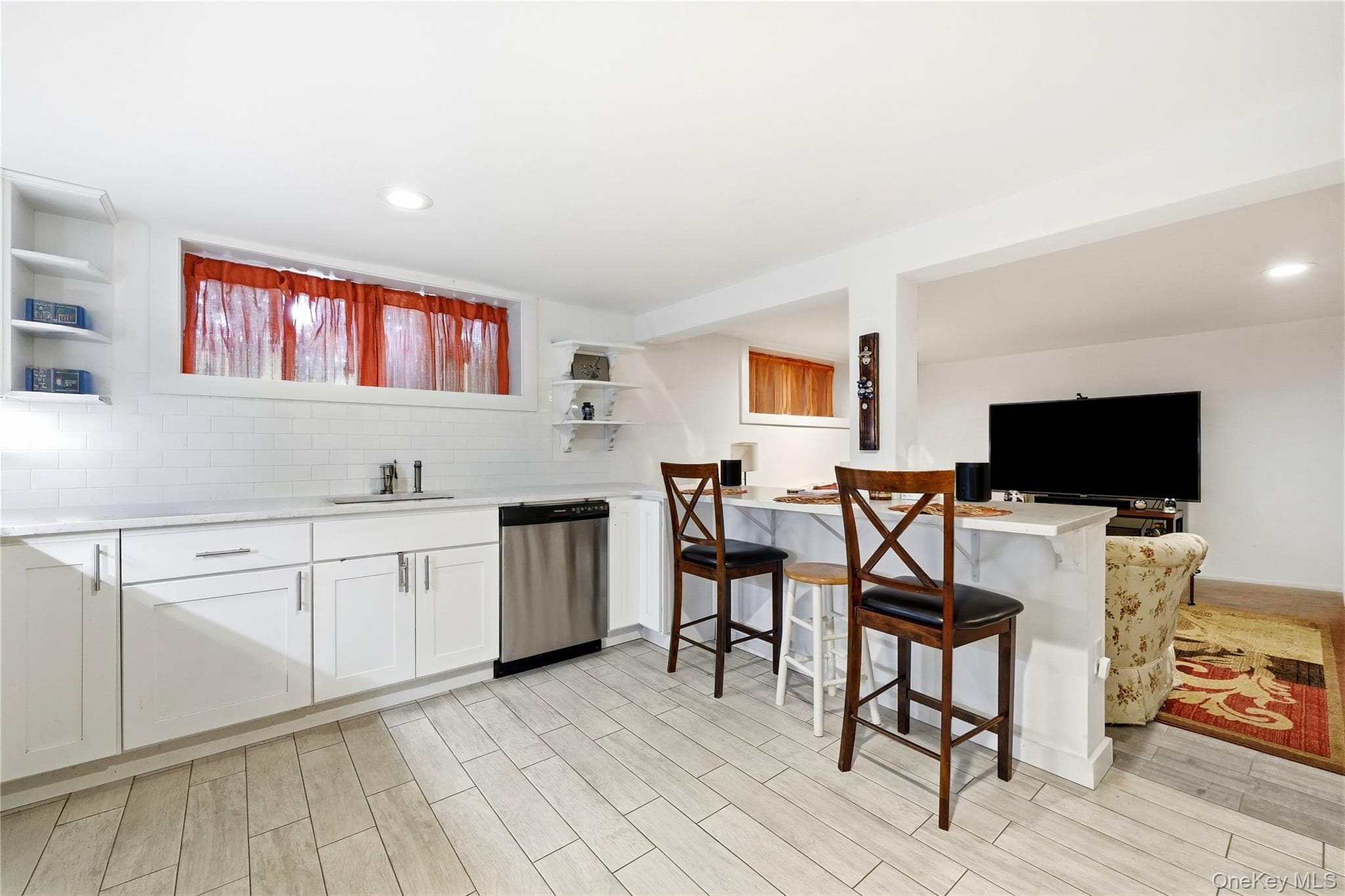 165 Berkshire Drive thumbnail 25