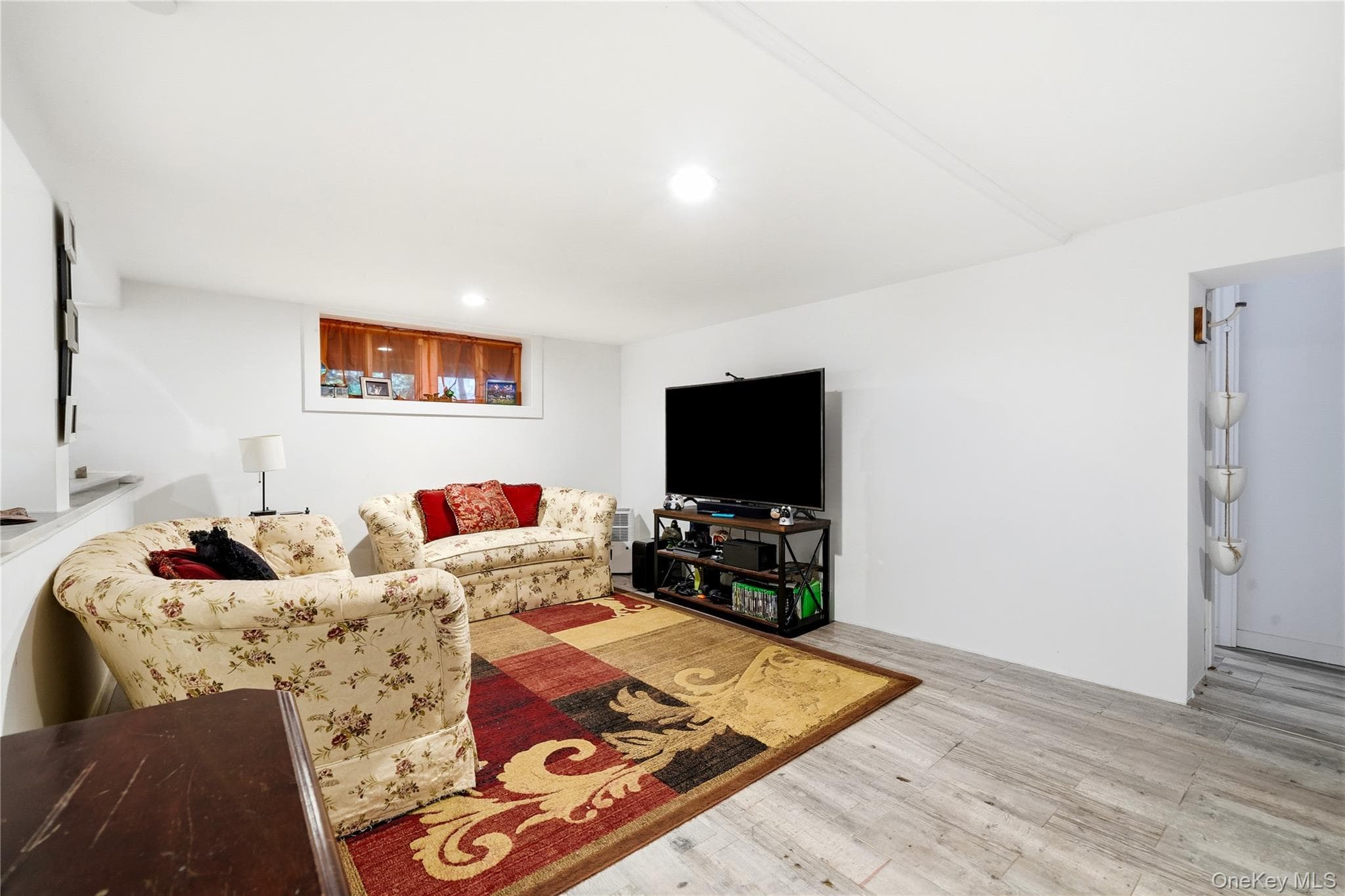165 Berkshire Drive thumbnail 28