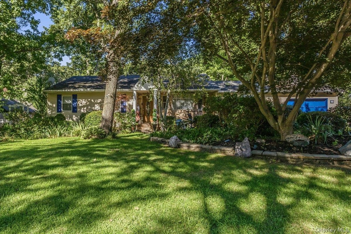 18 Linden Avenue photo 1