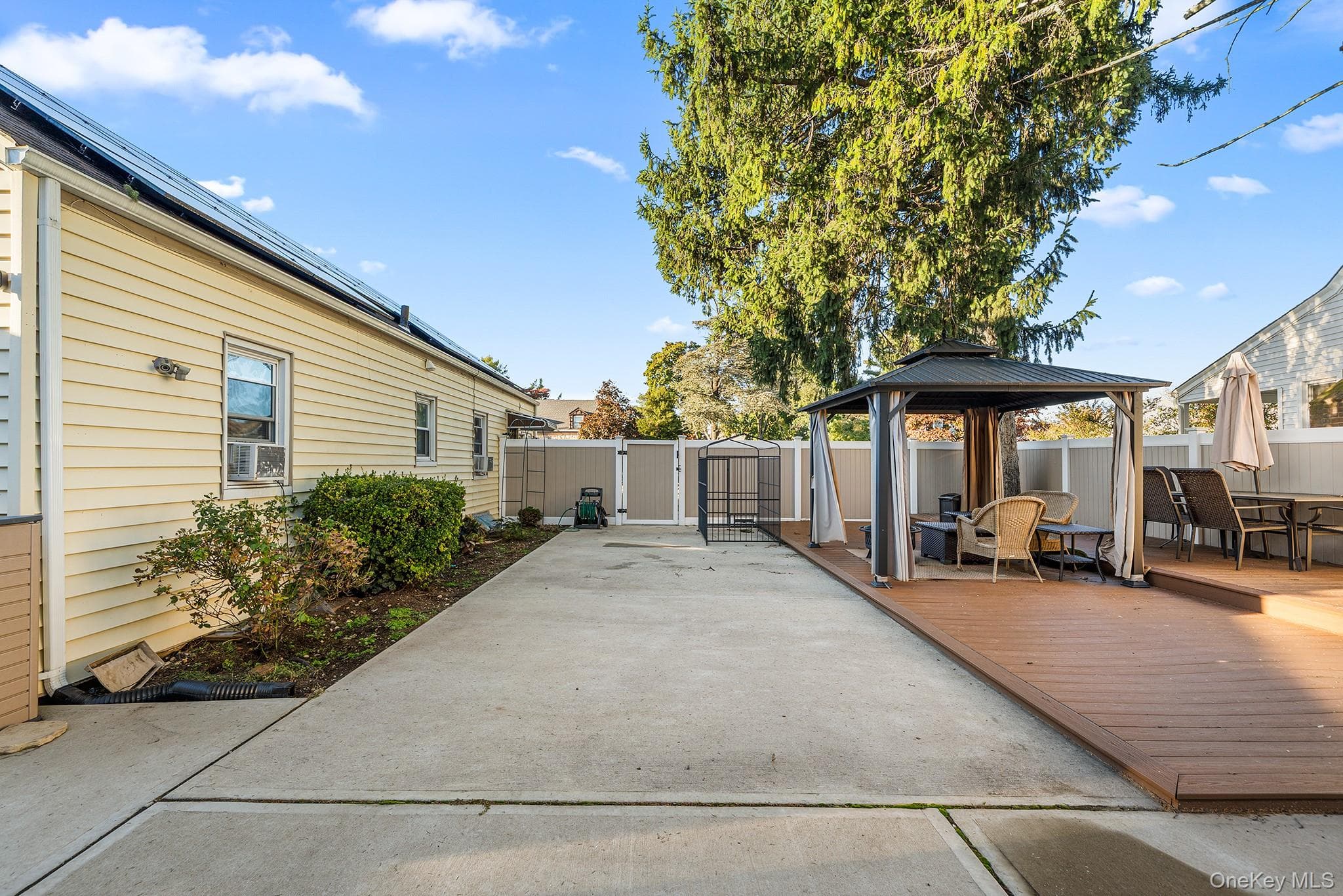 108 Beverly Road thumbnail 21