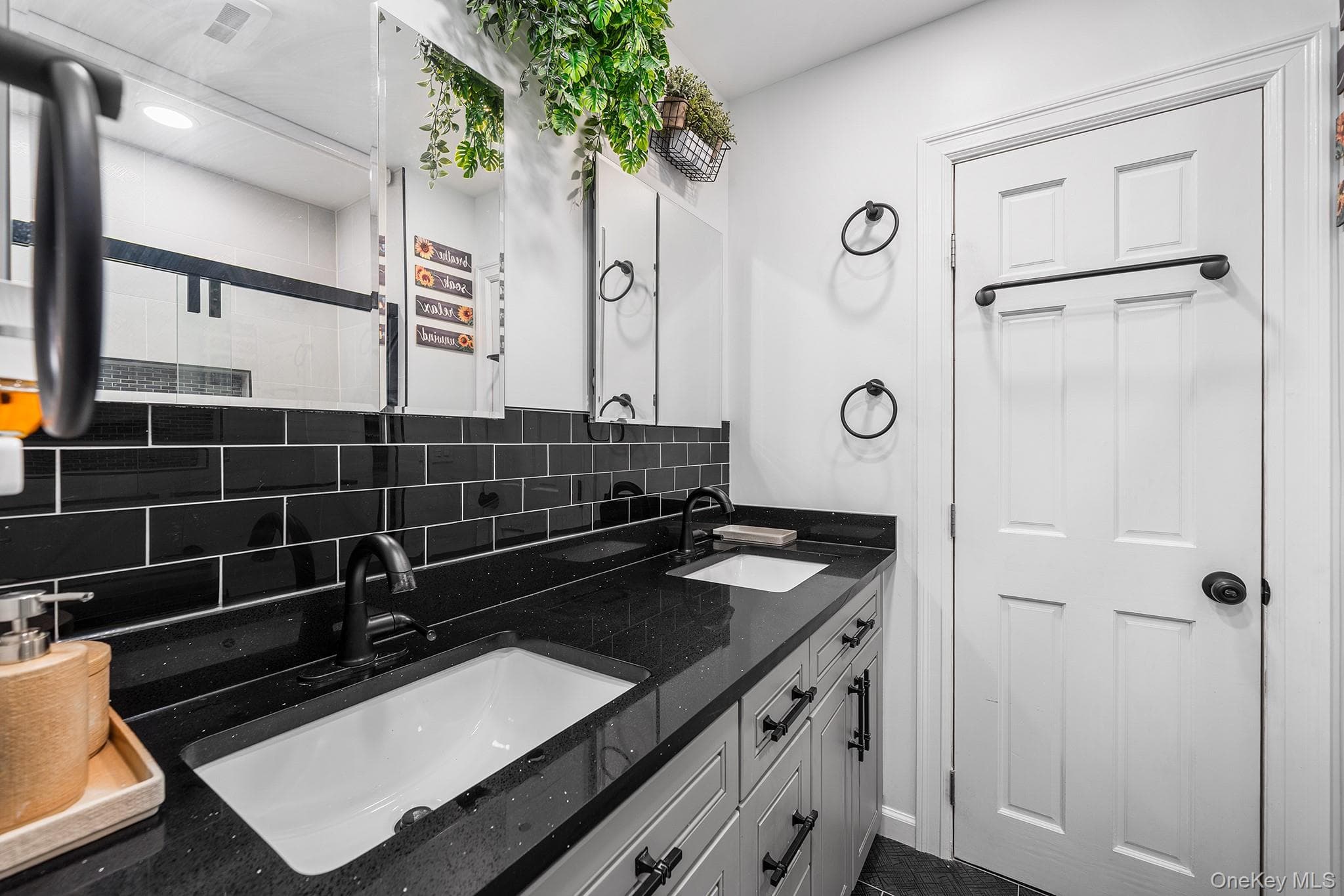 108 Beverly Road thumbnail 7