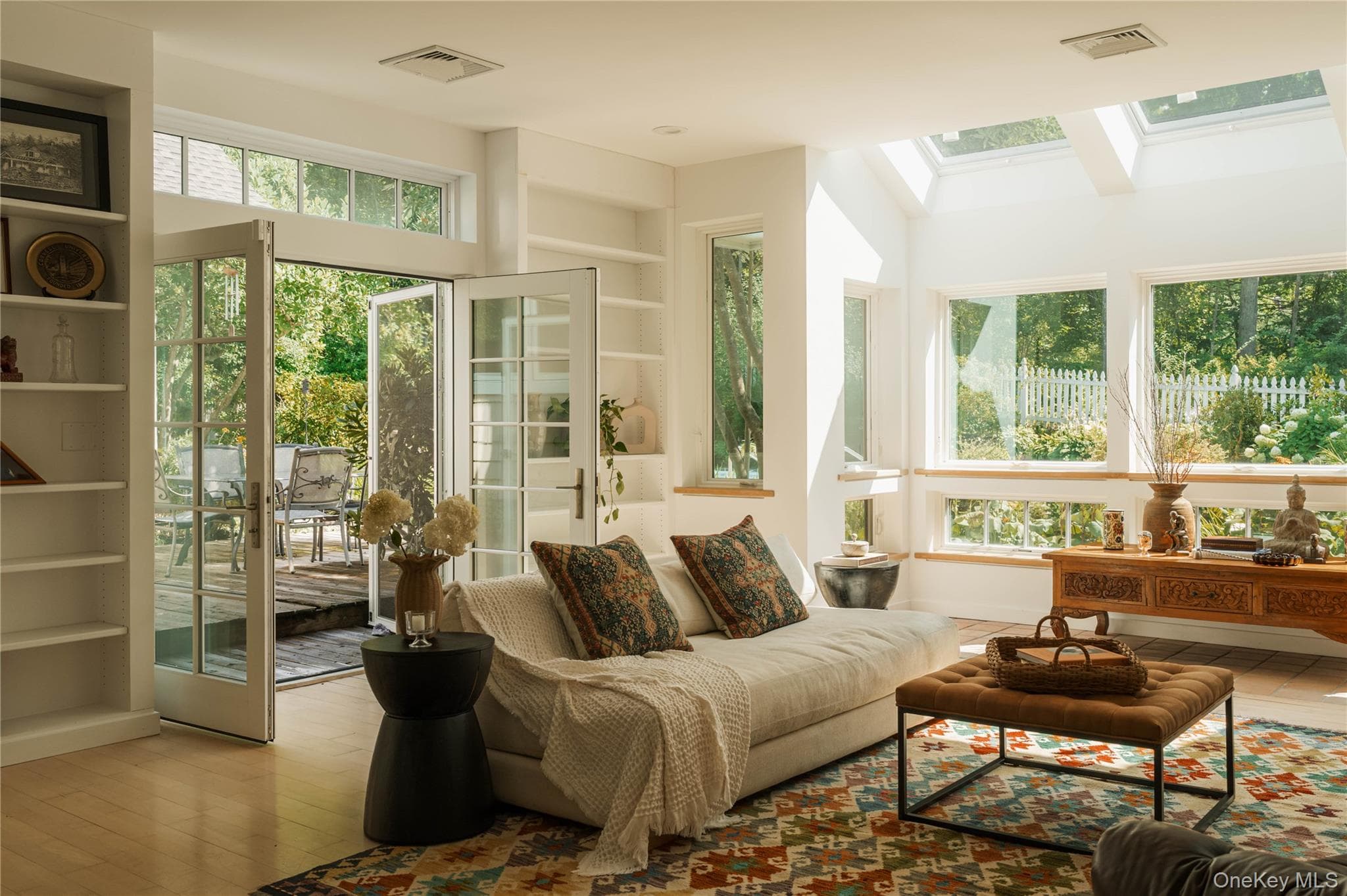 596 Hurley Avenue thumbnail 14