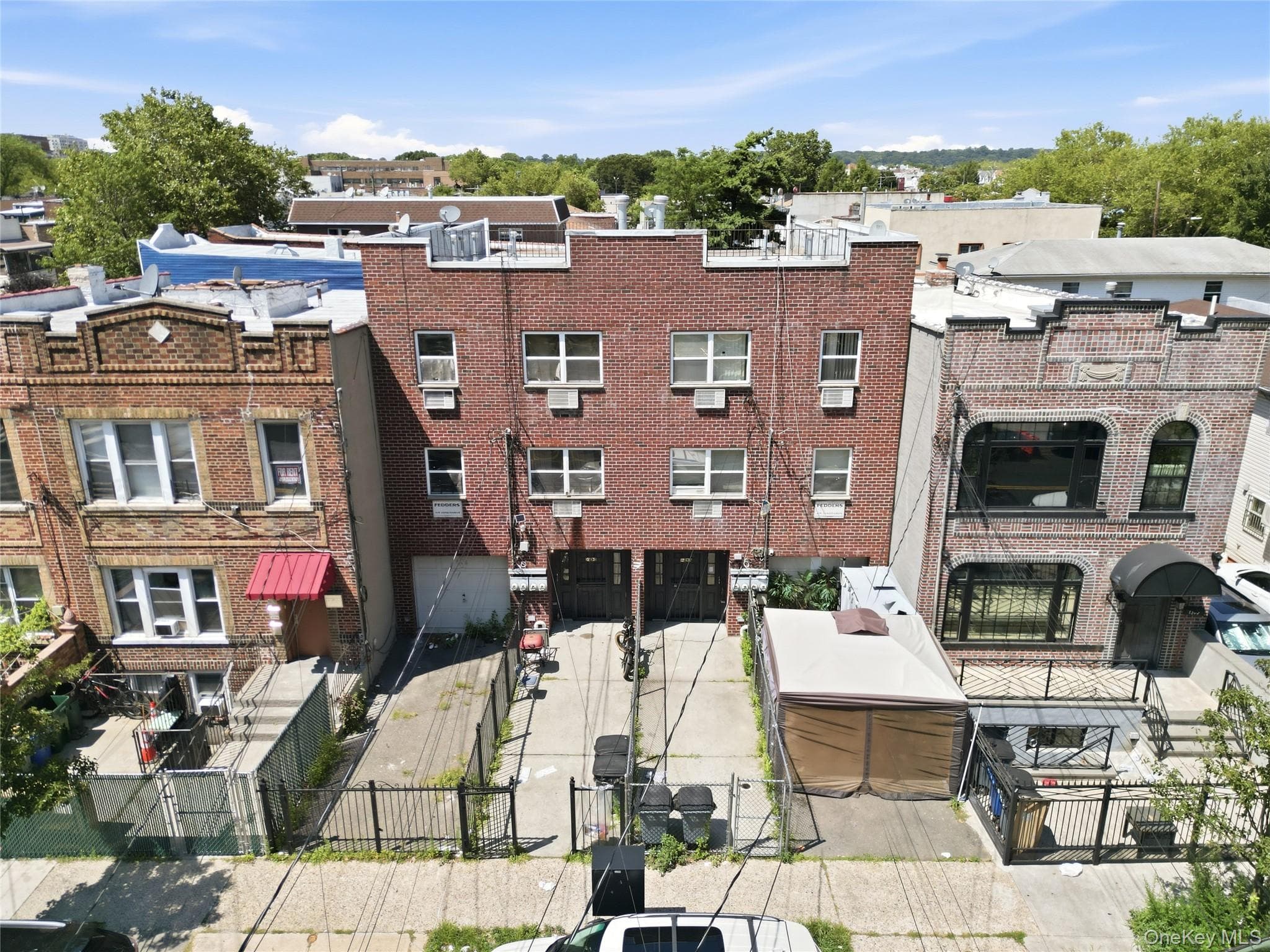 1395 Sutter Avenue thumbnail 3