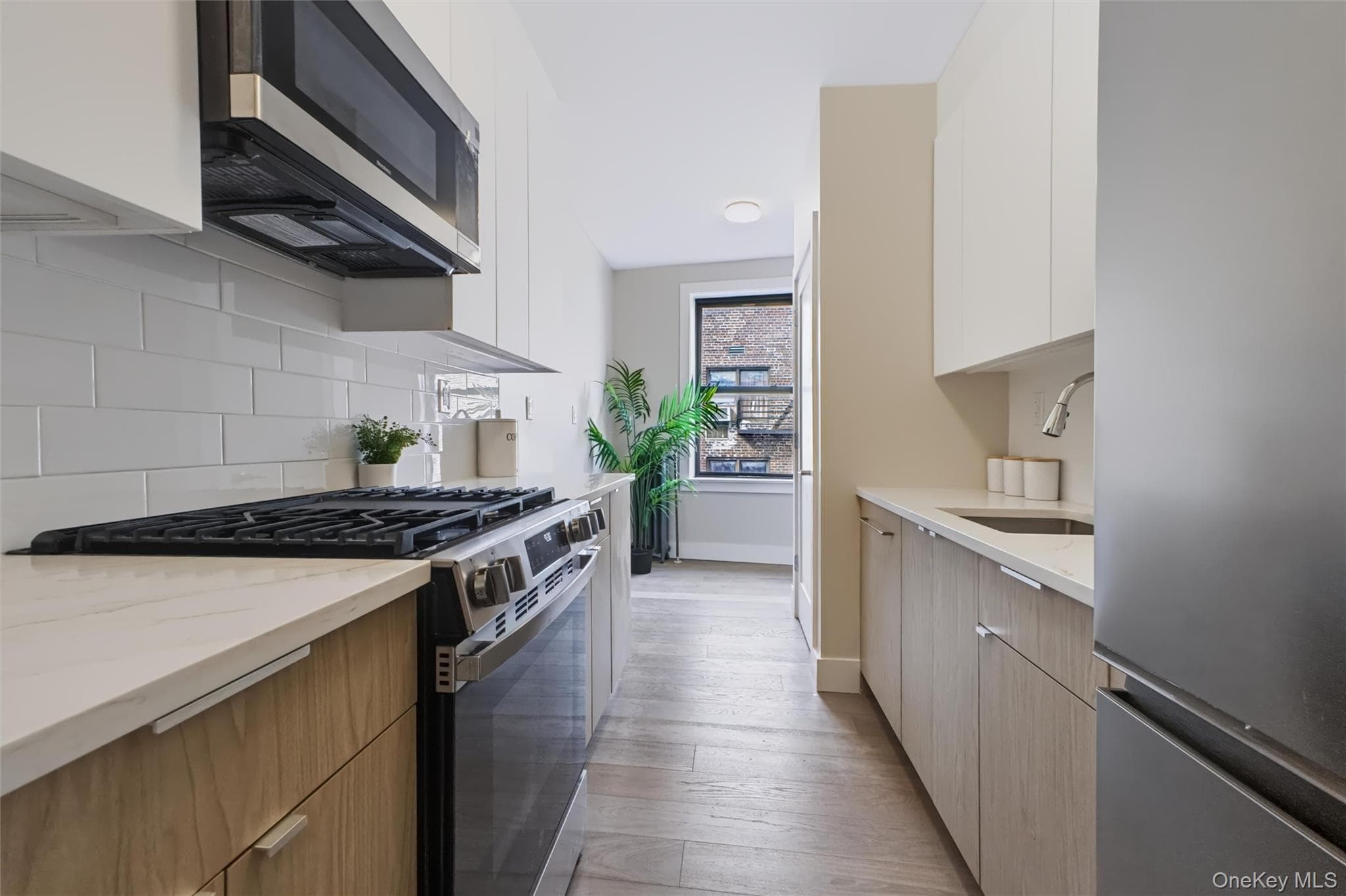 148-09 Northern Boulevard Unit: 6L thumbnail 6