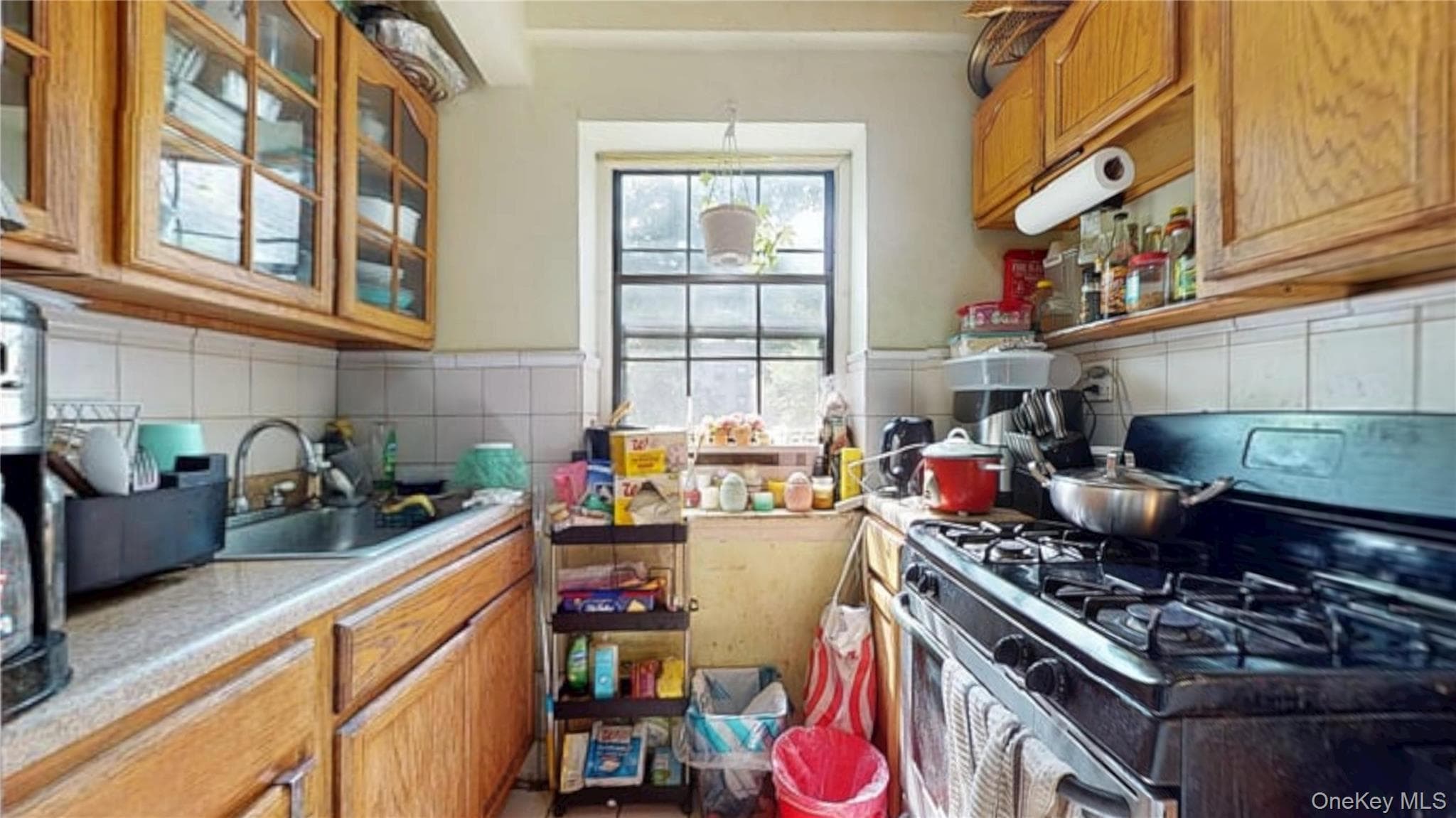 144-15 78th Road Unit: 2D thumbnail 8