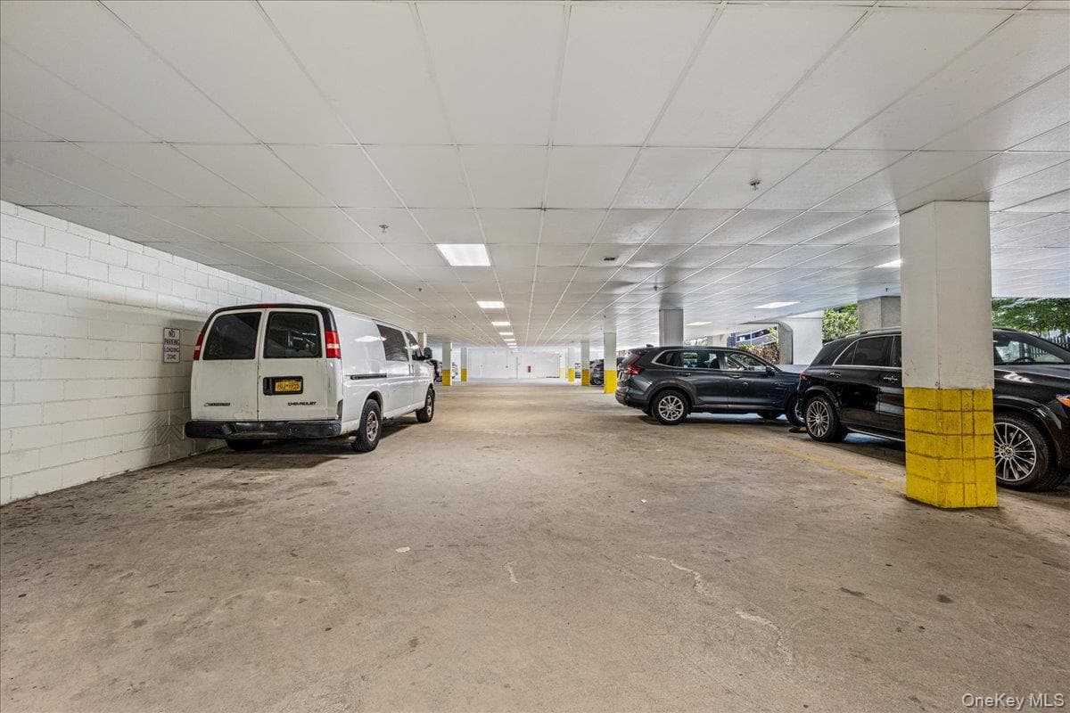130 Post Avenue Unit: 324 thumbnail 17